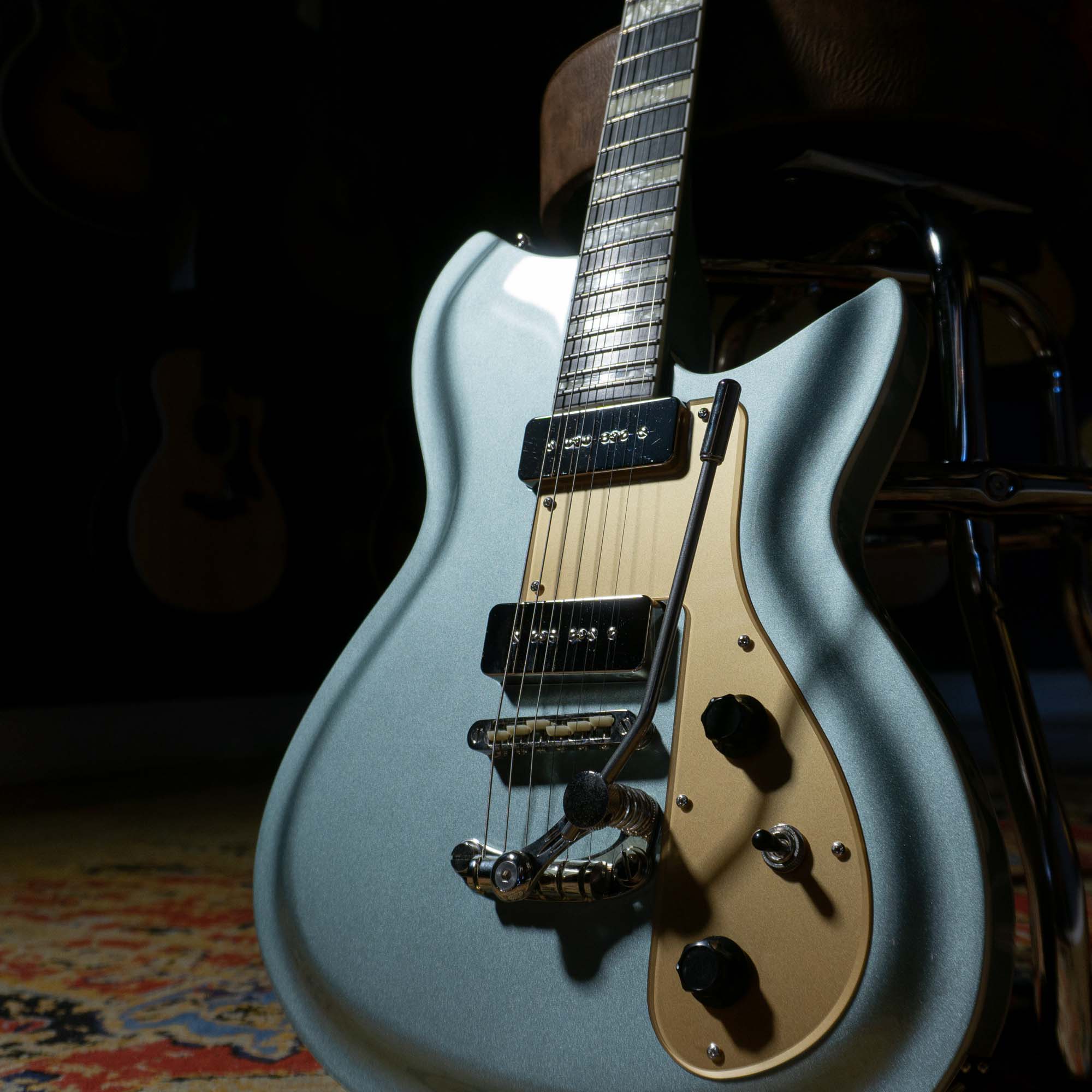 Rivolta Guitars Combinata XVII Electric Guitar Ice Blue Metallic