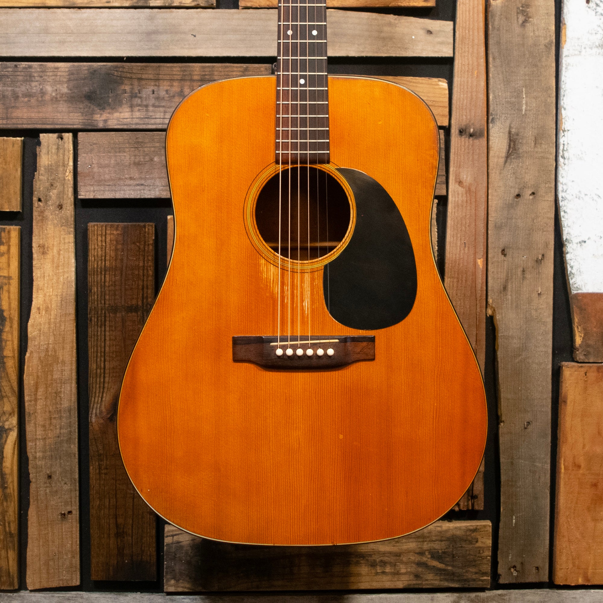 Martin D-18, 1970