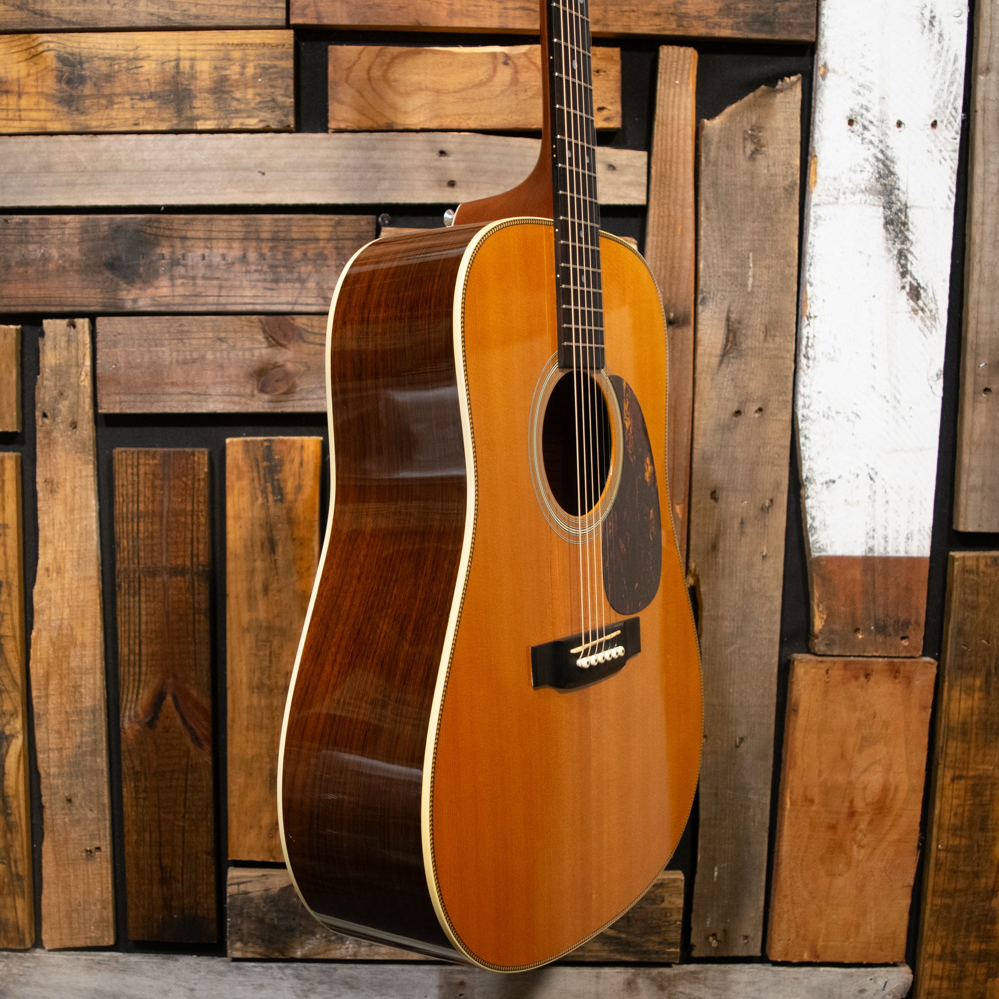 Martin HD-28, 2002