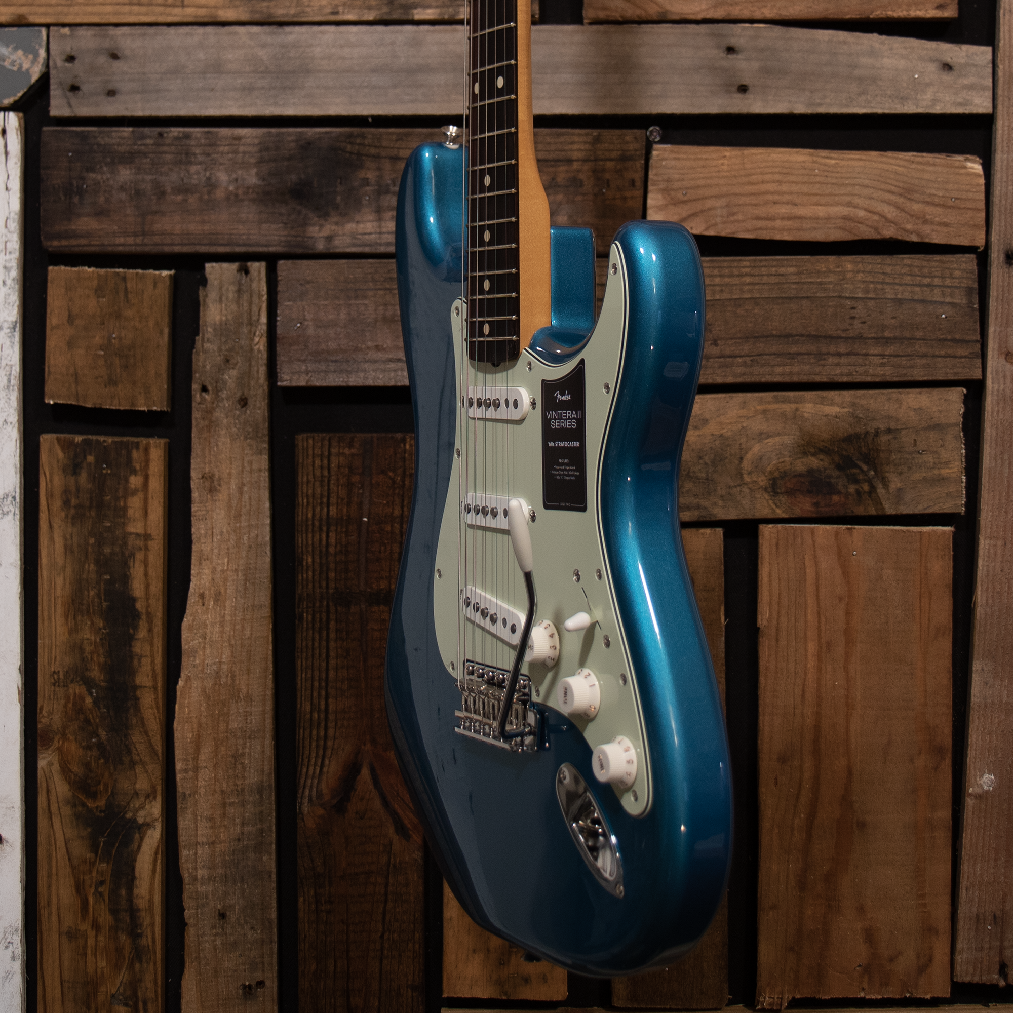 Fender Vintera II '60s Stratocaster RW - Lake Placid Blue