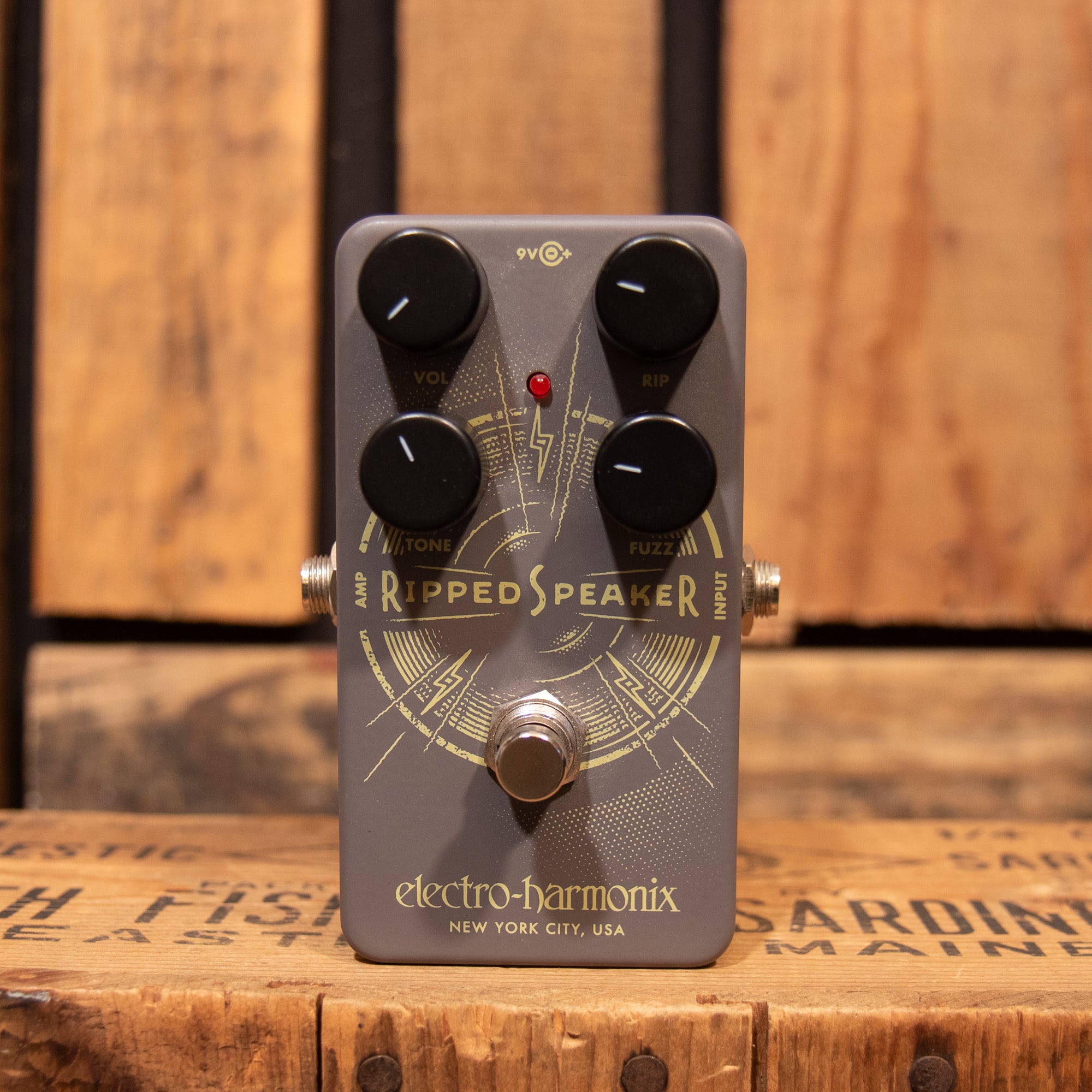 TC Electronic Ripped Speaker Fuzz