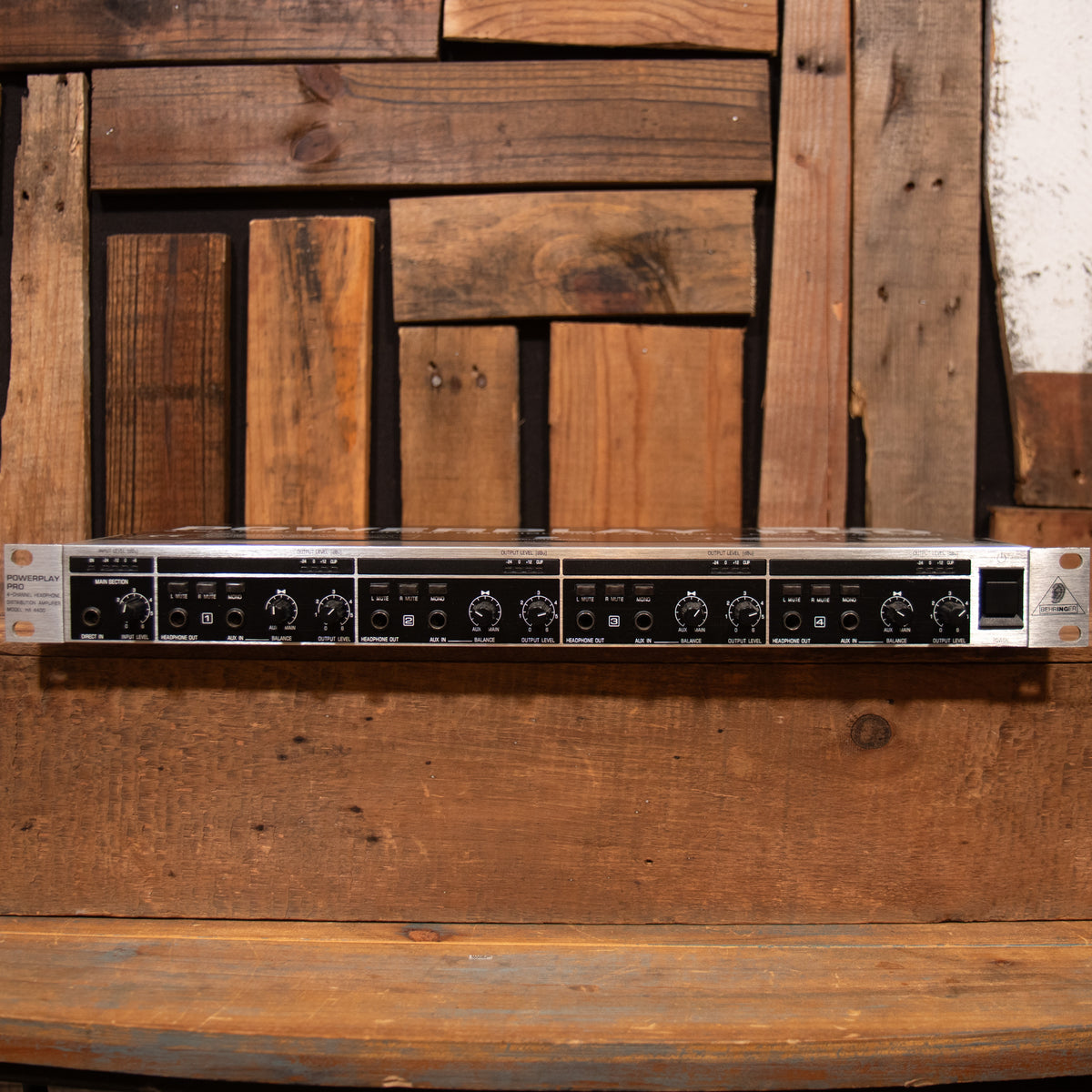 Behringer Powerplay PRO-4 HA4400 Headphone Amplifier