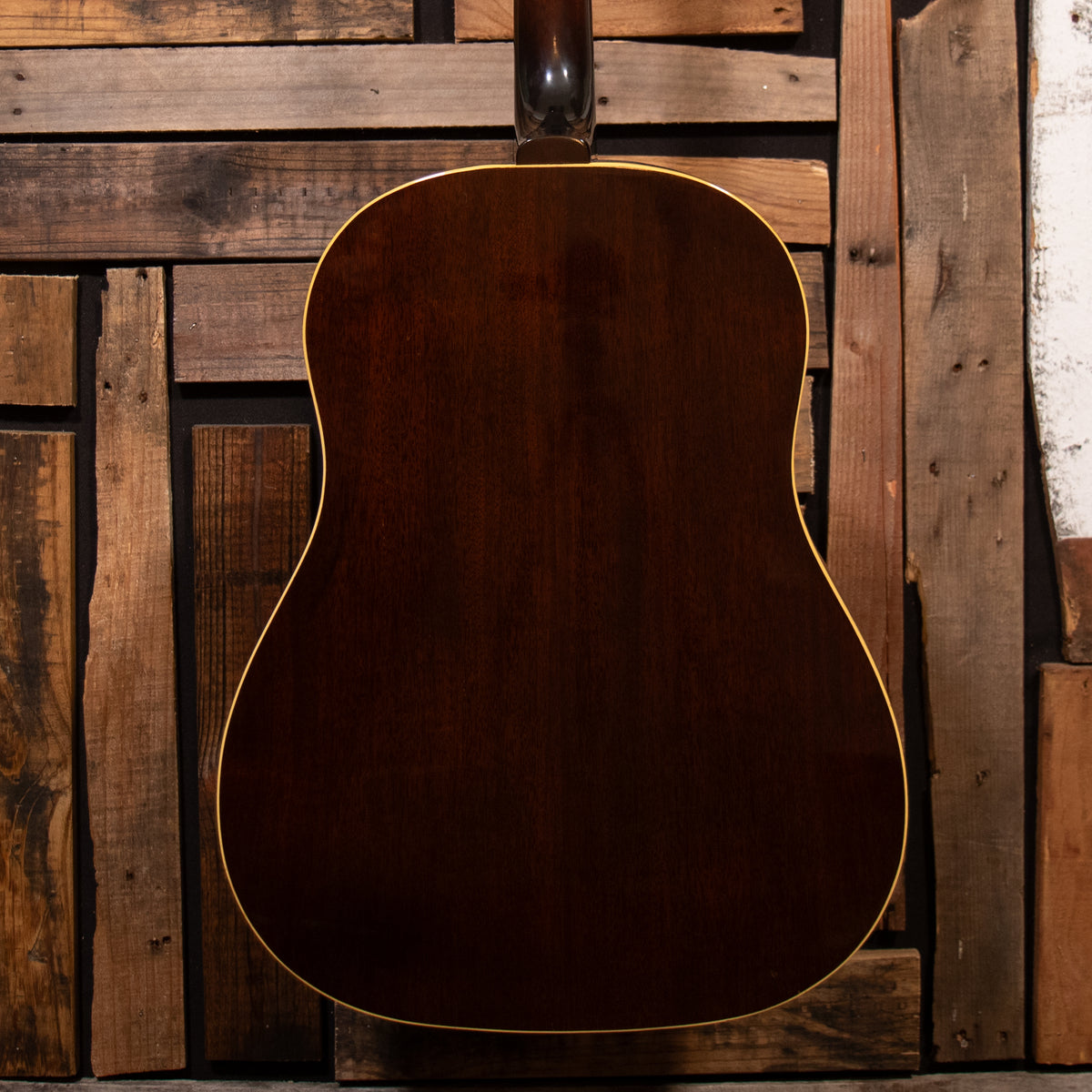 Gibson J50 - Natural, 1968