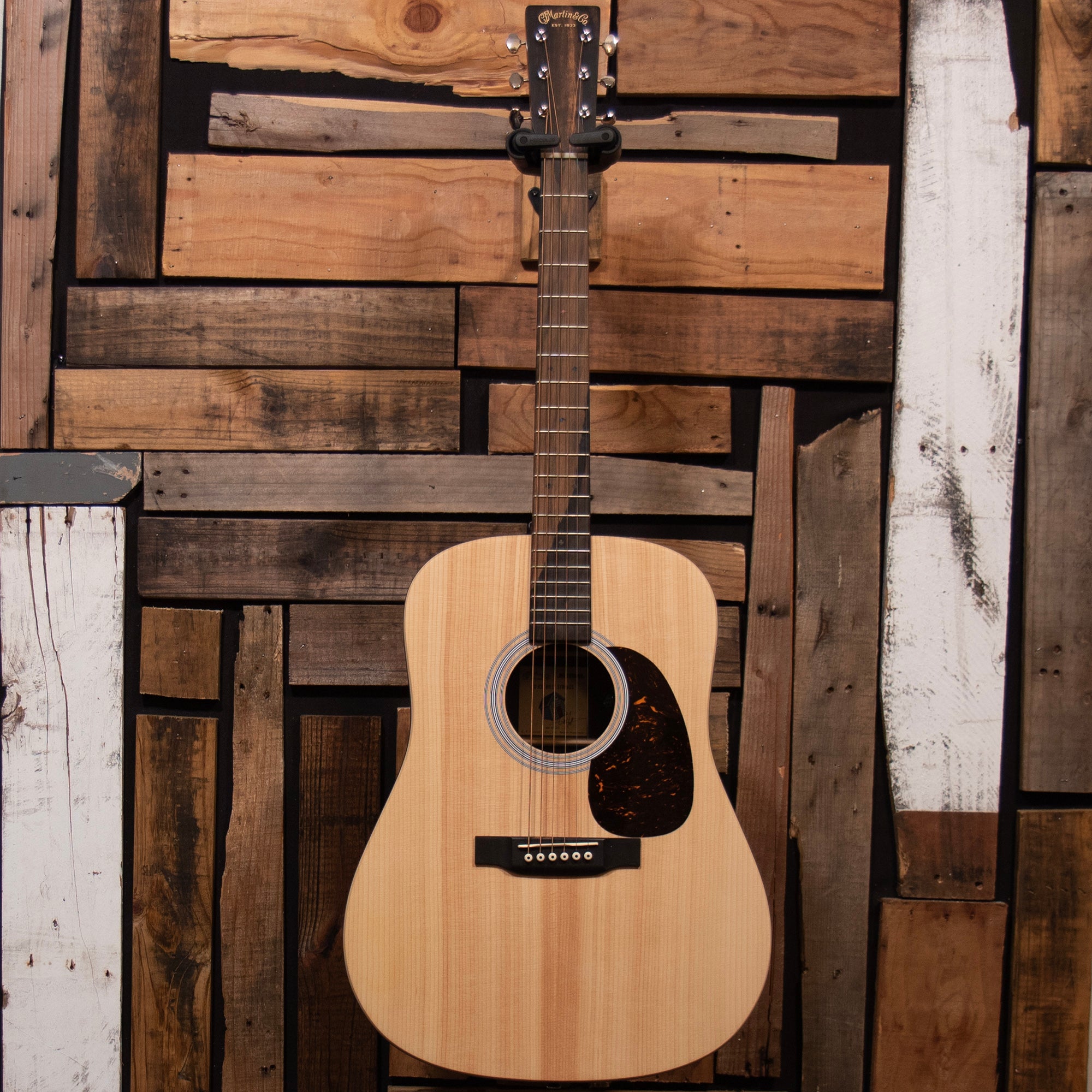 Martin D-X2E Billy Strings