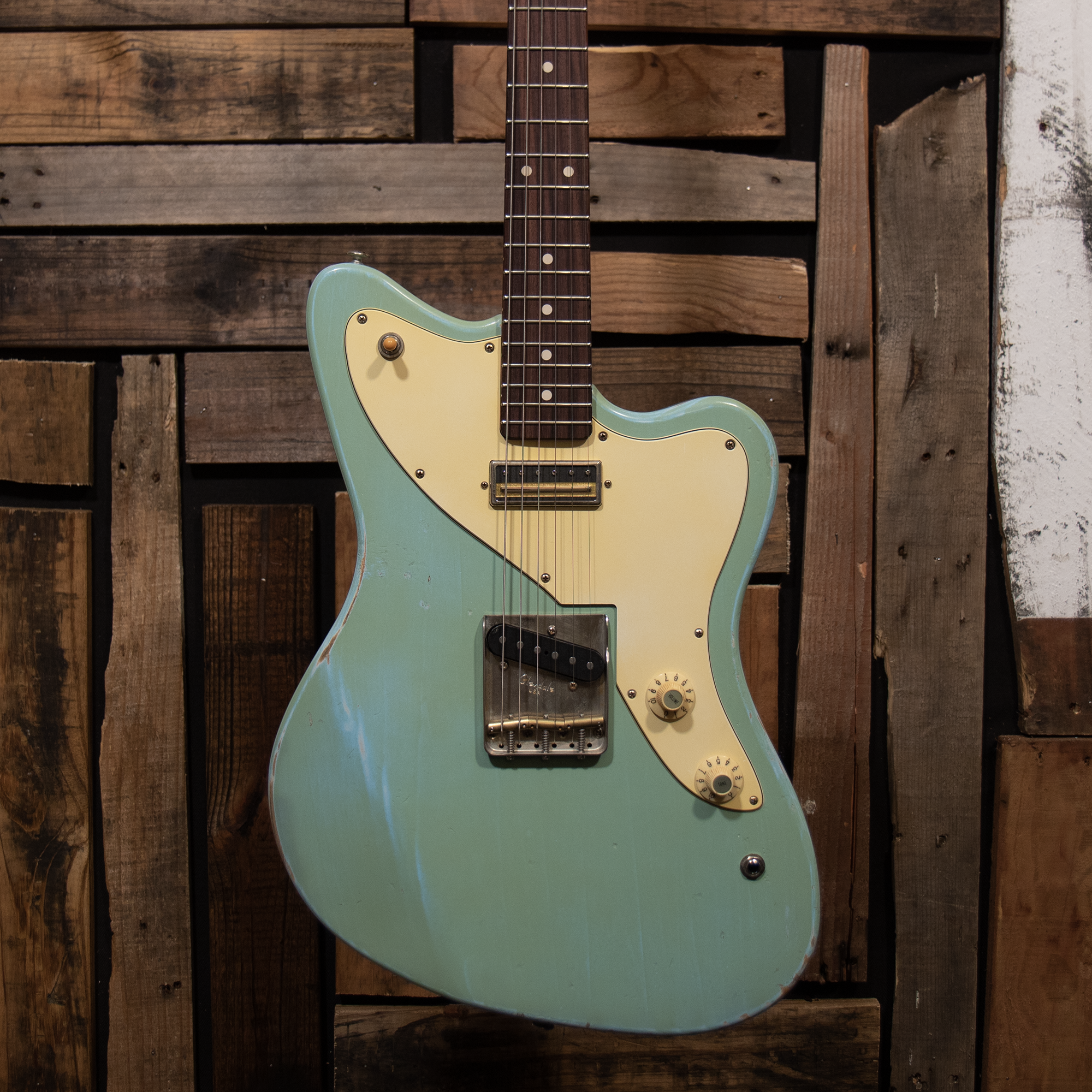 Bunting Melody Queen T - Aged Summer Sky Blue