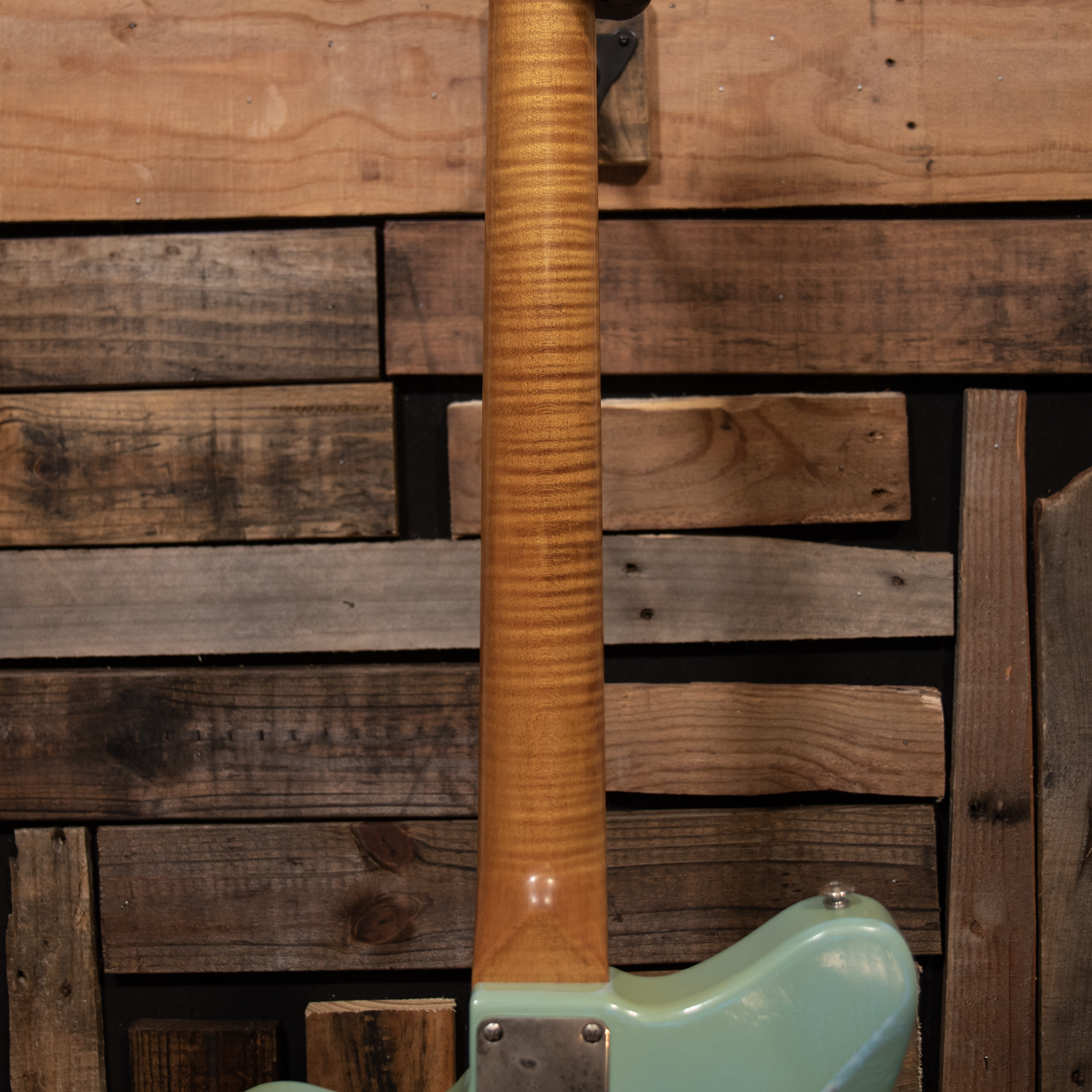 Bunting Melody Queen T - Aged Summer Sky Blue