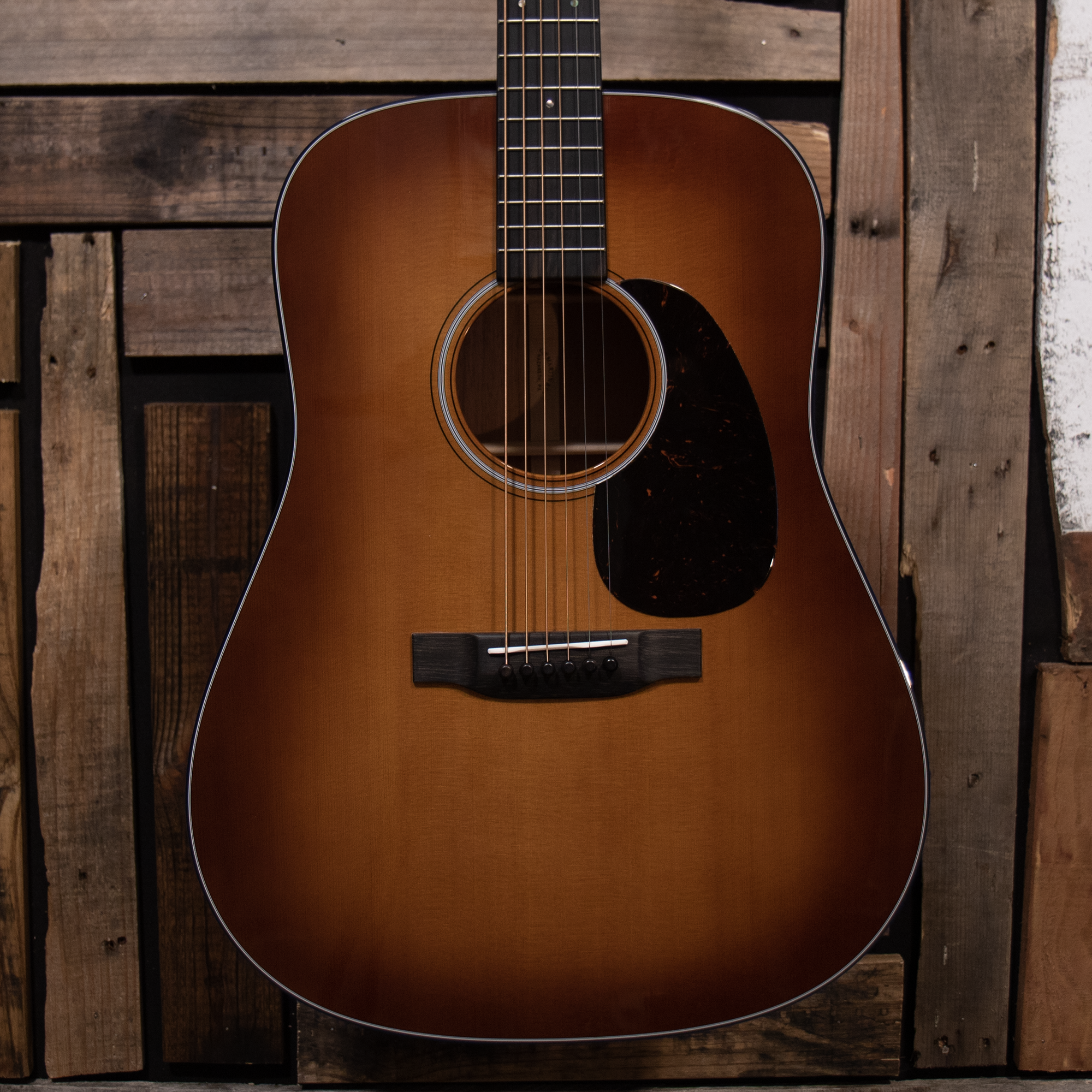 Martin D-18 - 1933 Ambertone