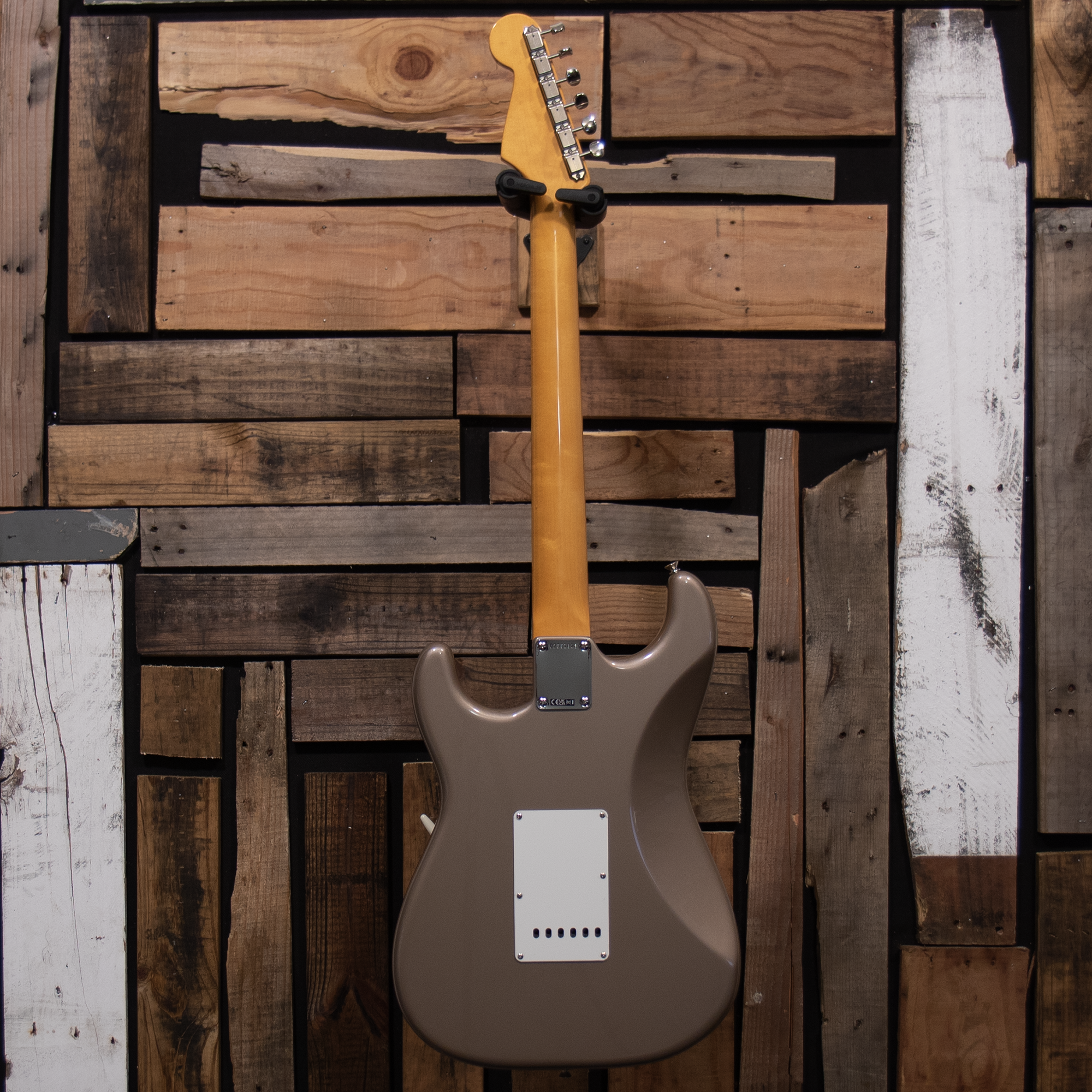 Fender American Vintage II 1965 Stratocaster - Shoreline Gold