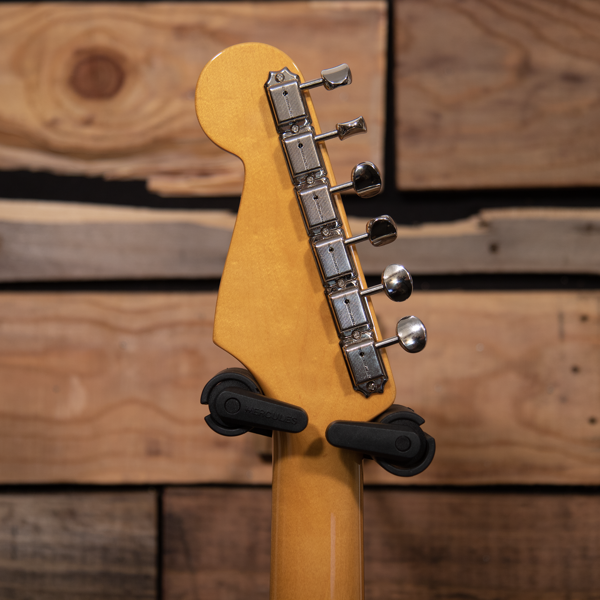 Fender American Vintage II 1965 Stratocaster - Shoreline Gold