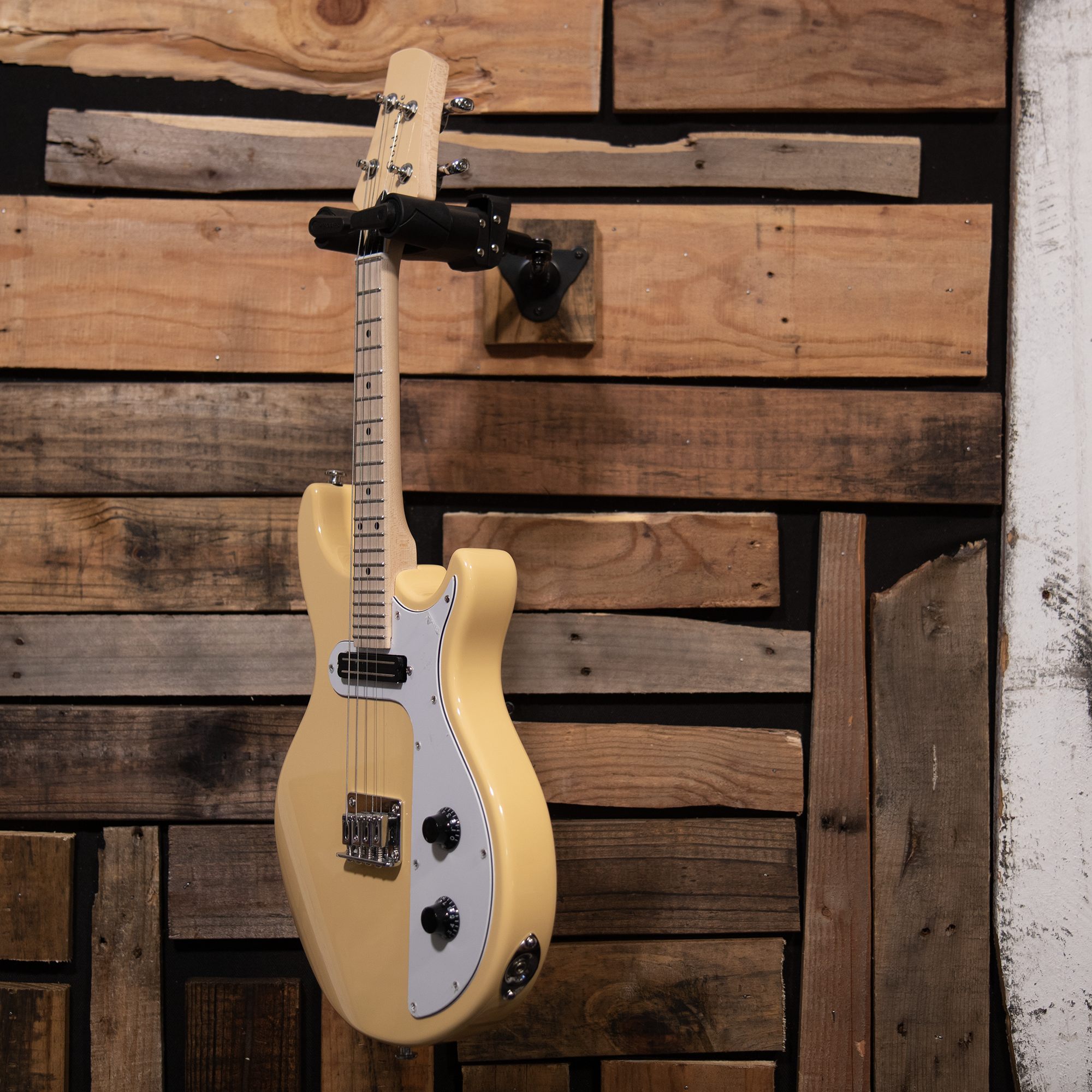 Gold Tone GME-4 Electric Mandolin