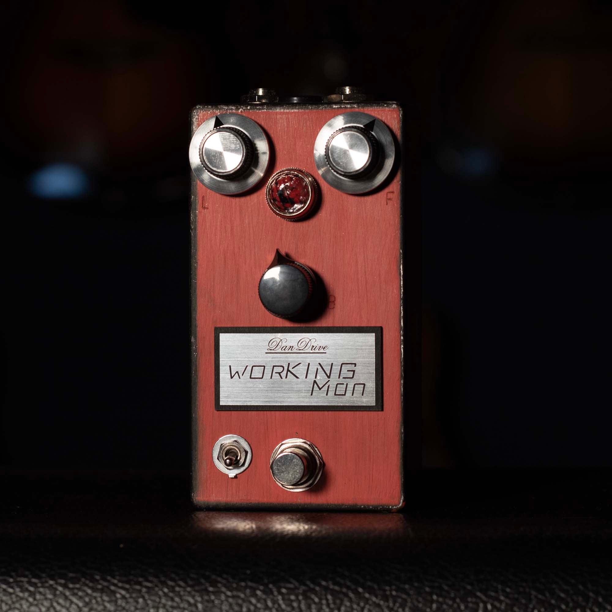 fuzz pedal with bias control DanDrive Working Man Fuzz