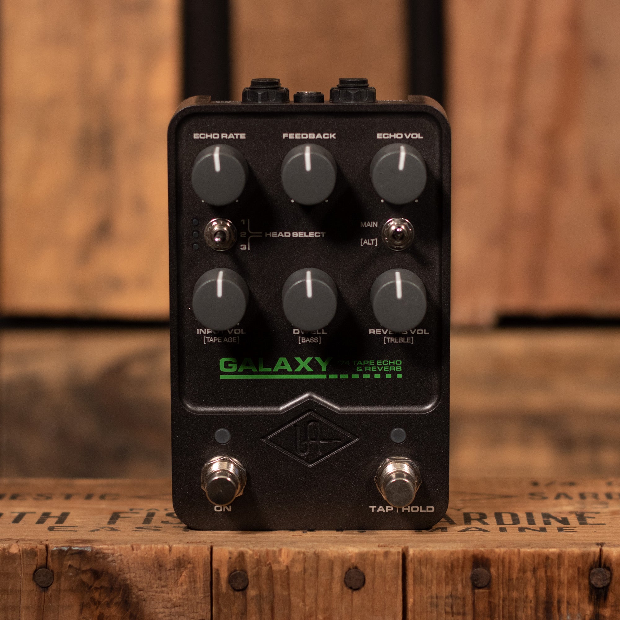 Universal Audio Galaxy '74 Tape Echo/Reverb - B-Stock