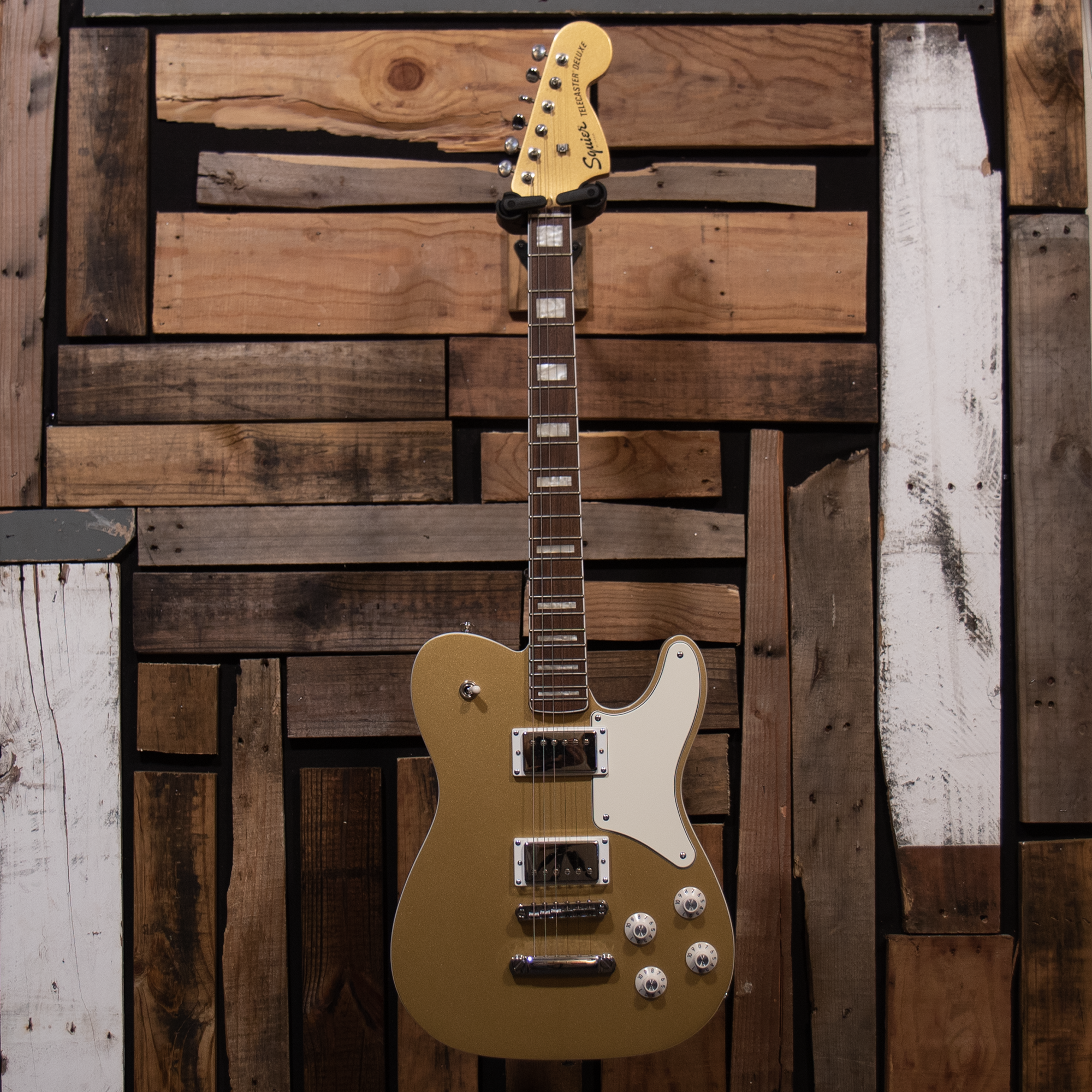 Squier Limited Edition Paranormal Troublemaker Telecaster Deluxe - Aztec Gold