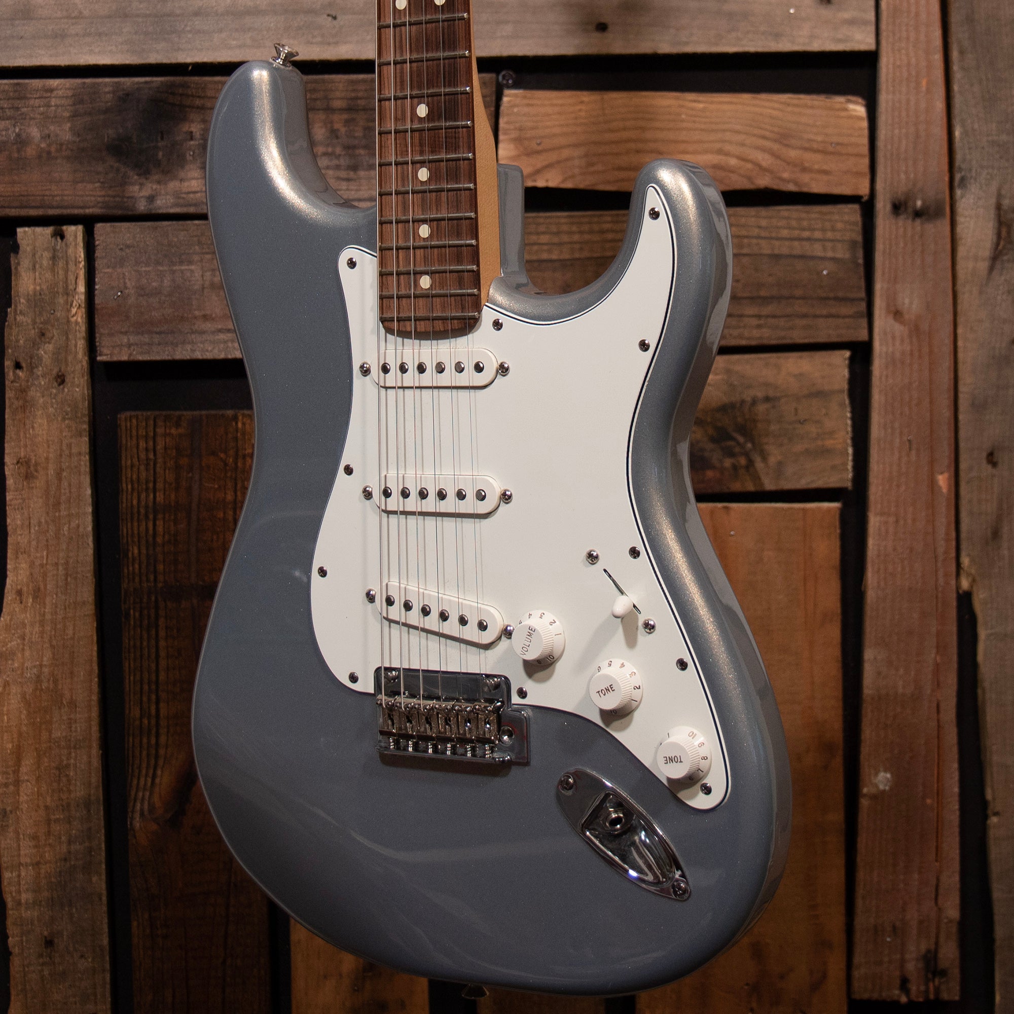 Fender Player Stratocaster - Inca Silver