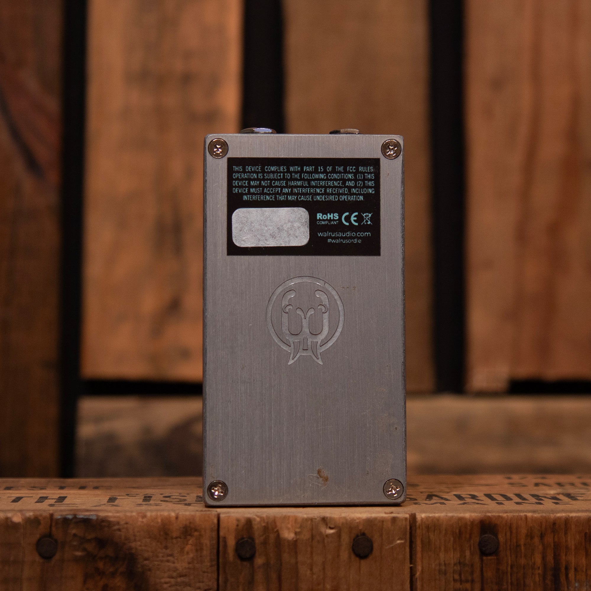 Walrus Audio Fathom Multi-Function Reverb - Platinum