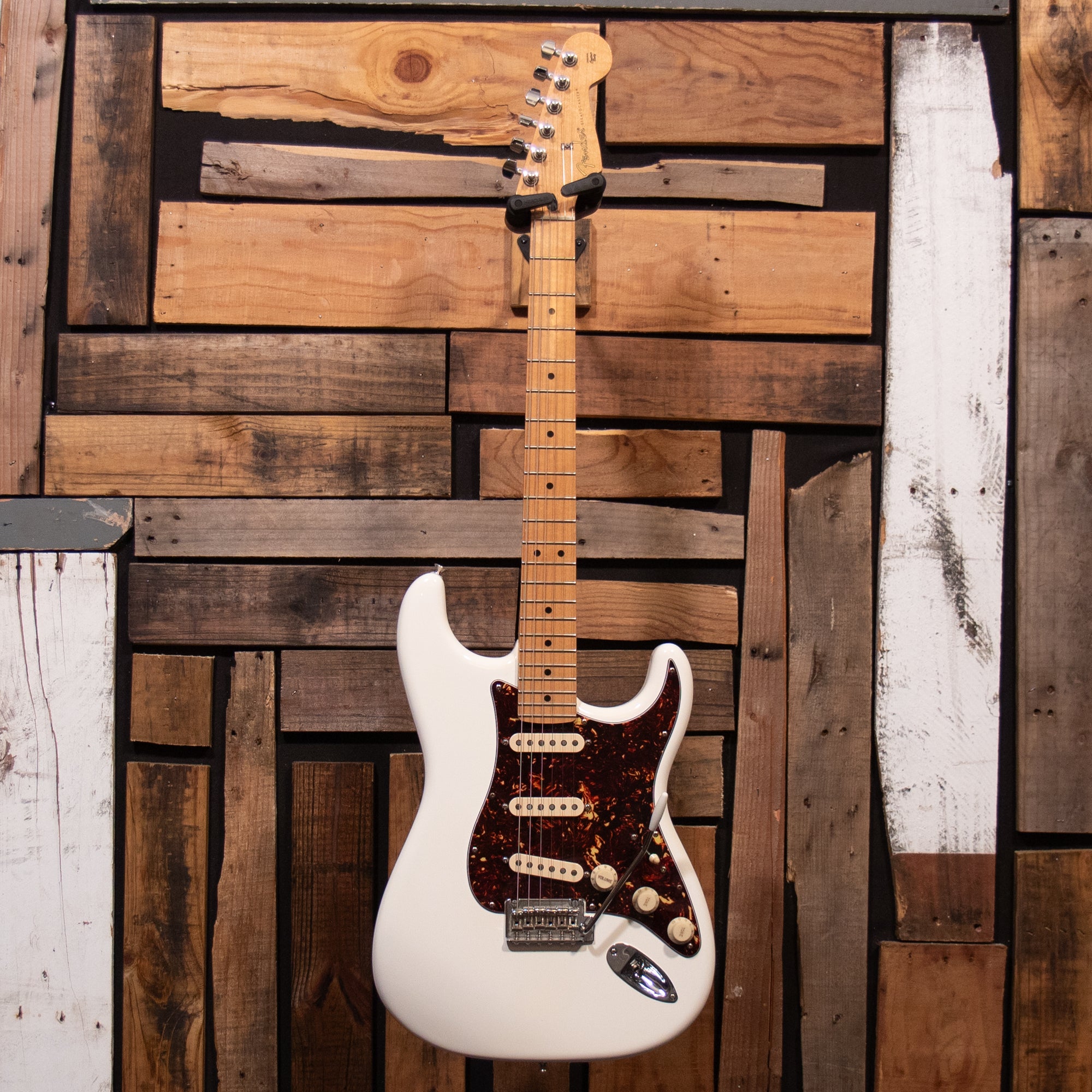 Fender Player Stratocaster - Polar White