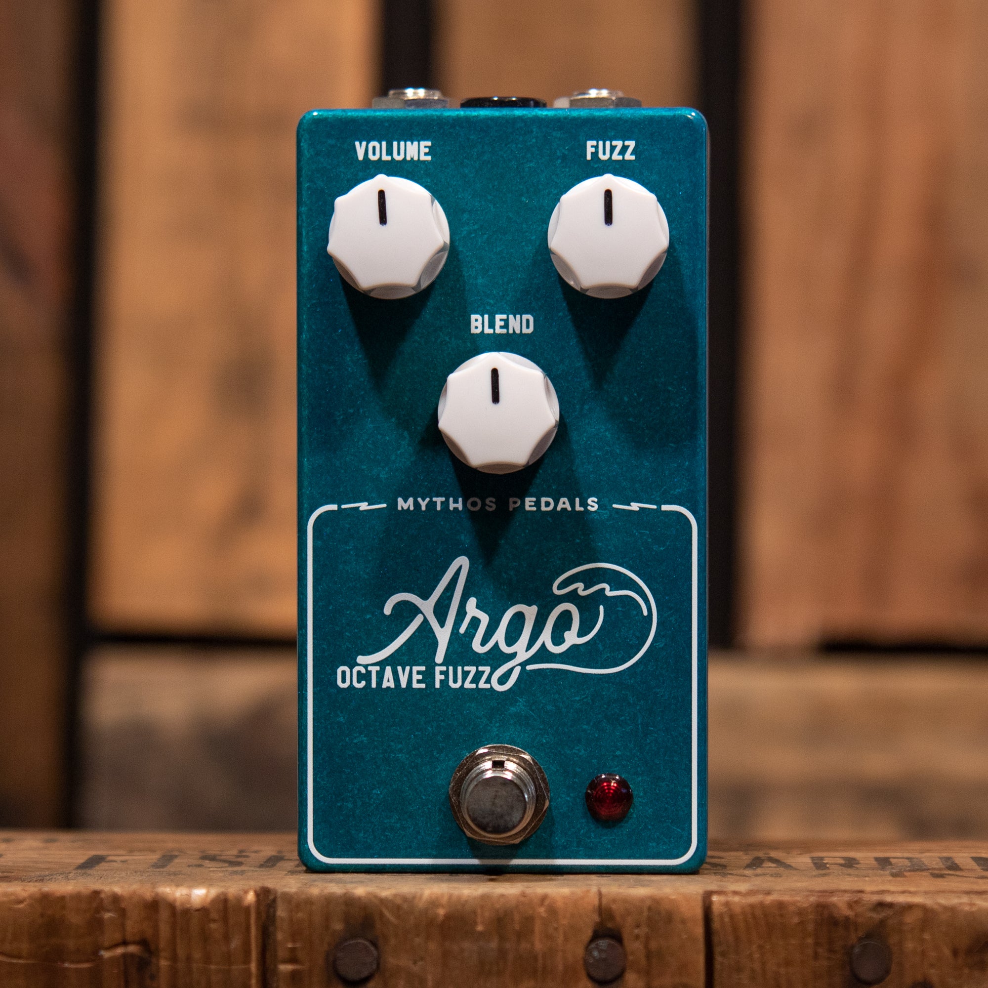 mythos pedals argo octave fuzz Mythos Pedals Argo Octave Fuzz