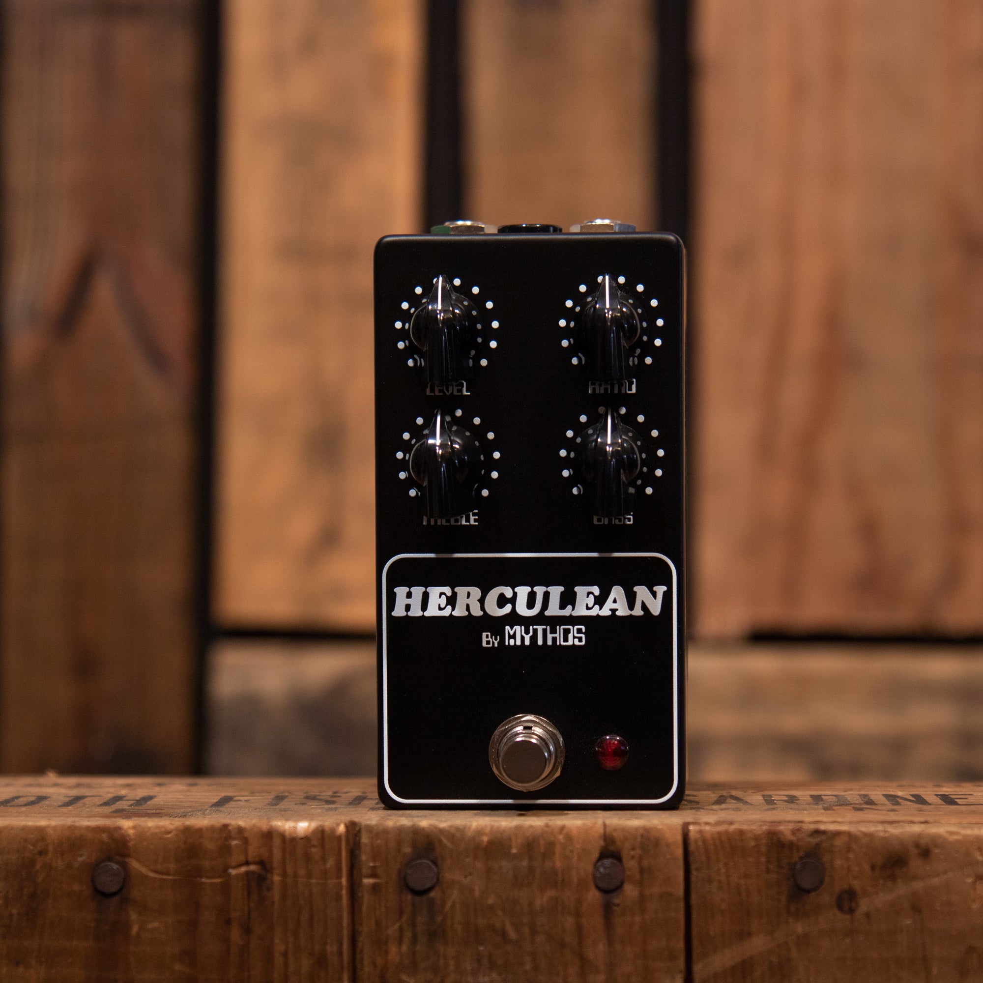 d style pedal Mythos Pedals Herculean V2 "D" Style