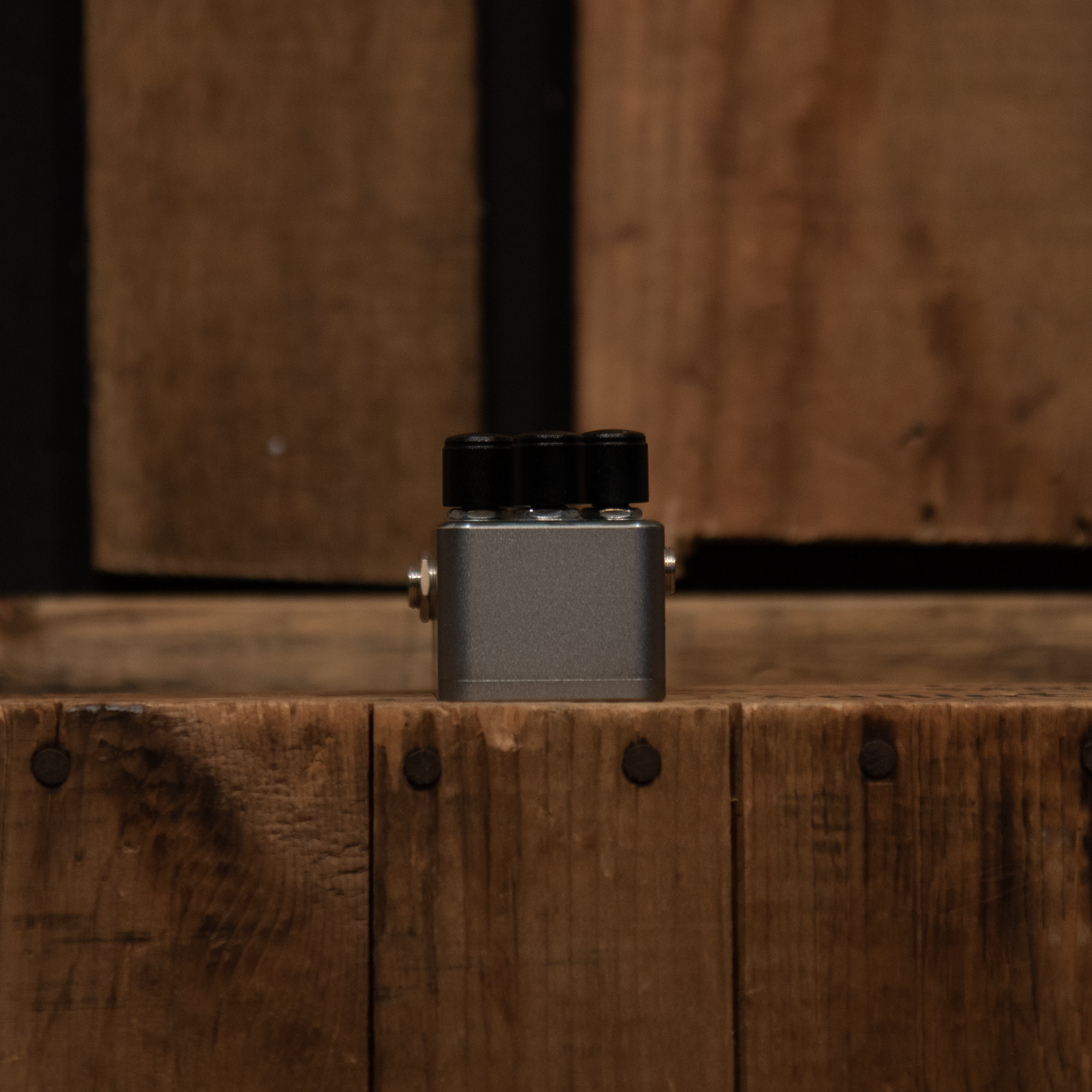 One Control Sea Turquoise Delay