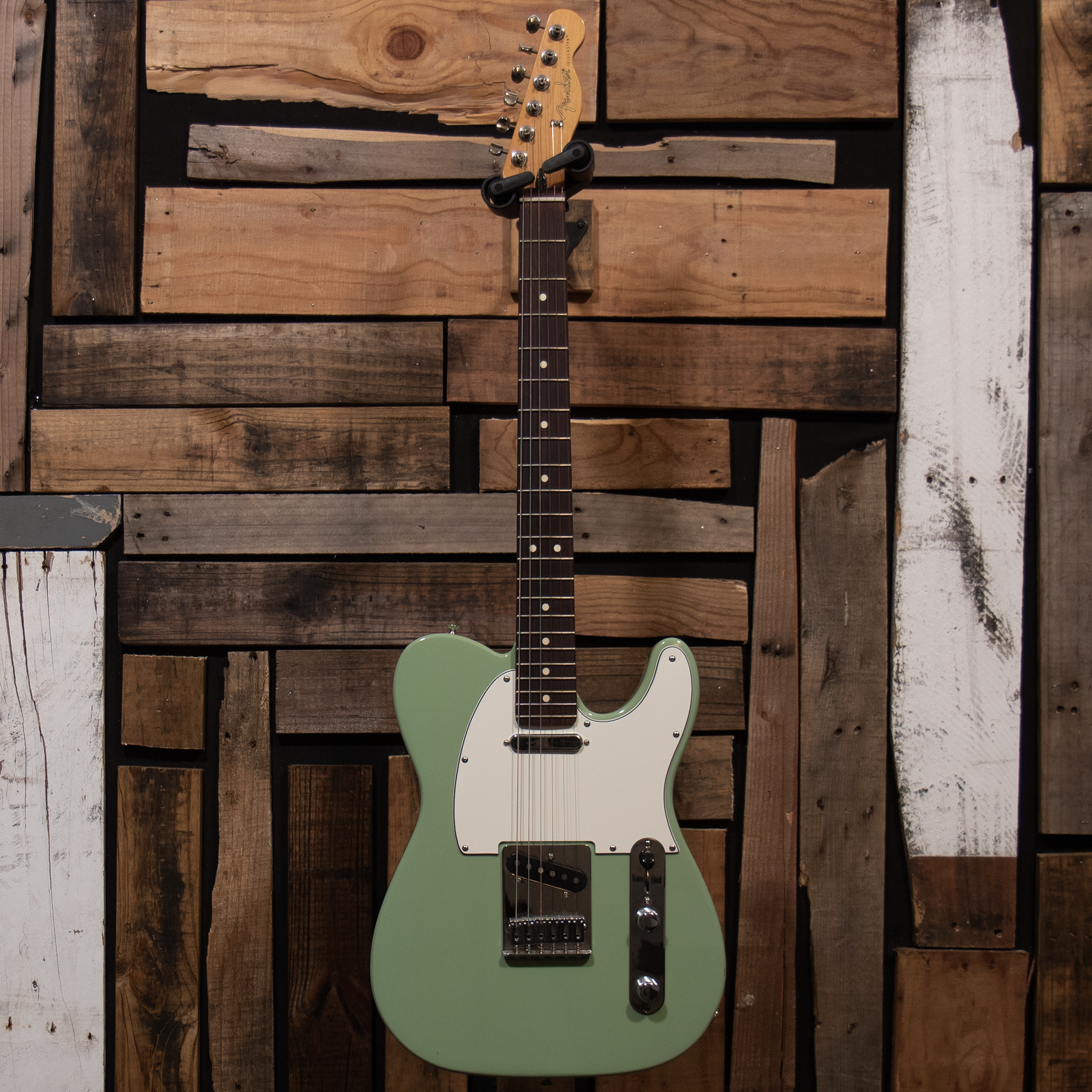 ギター Fender Player II Telecaster Birch Green Amazon.com: Fender Player II Telecaster Electric Guitar
