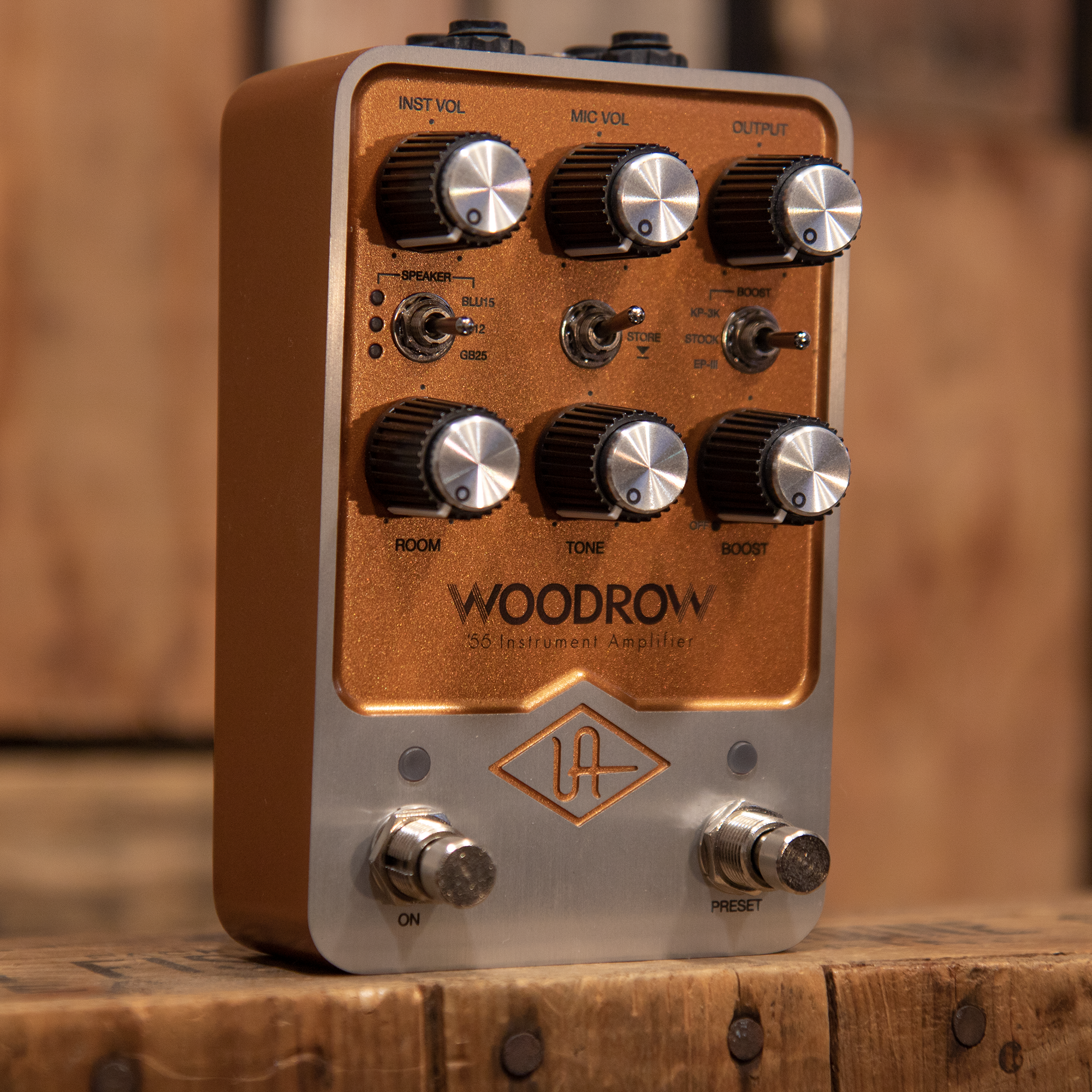 Universal Audio Woodrow '55 Instrument Amplifier Pedal