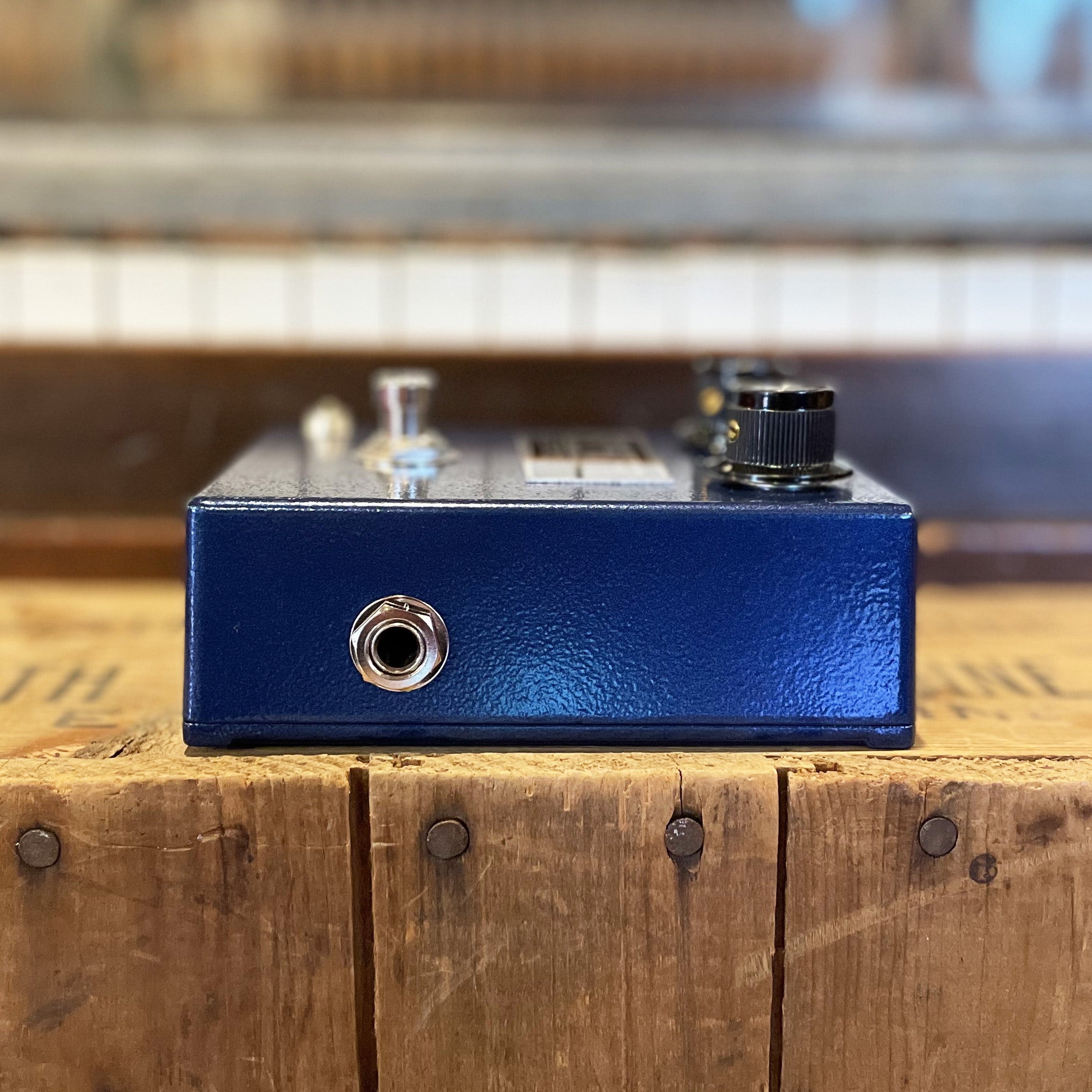 Seeker Electric Effects Truth Fuzz