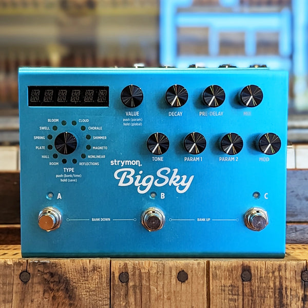 ピンク・ブルー 【良品】Strymon / BigSky 〈動作確認済〉 - profmotta