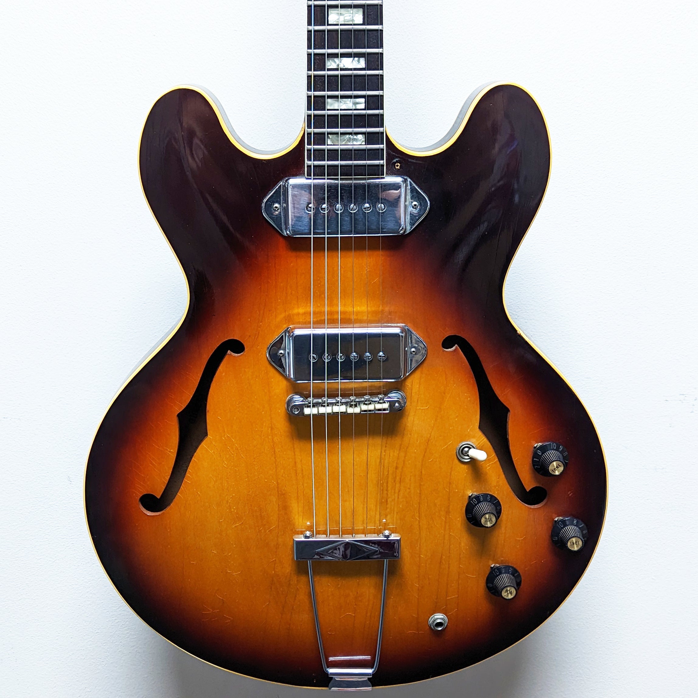 Gibson ES-330TD Sunburst Electric Guitar 1968 w/OHSC