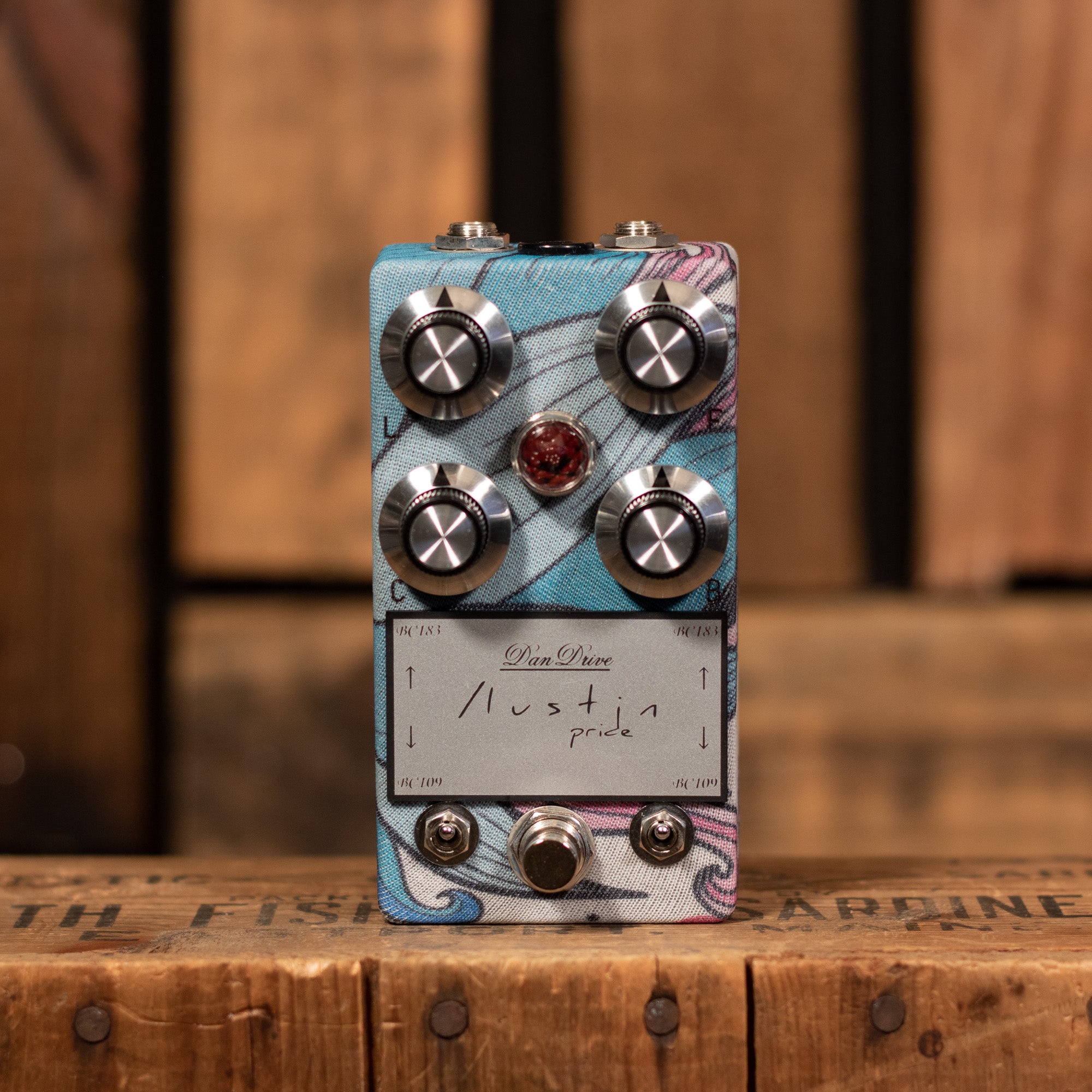 Dandrive Austin Pride Fuzz Pedal