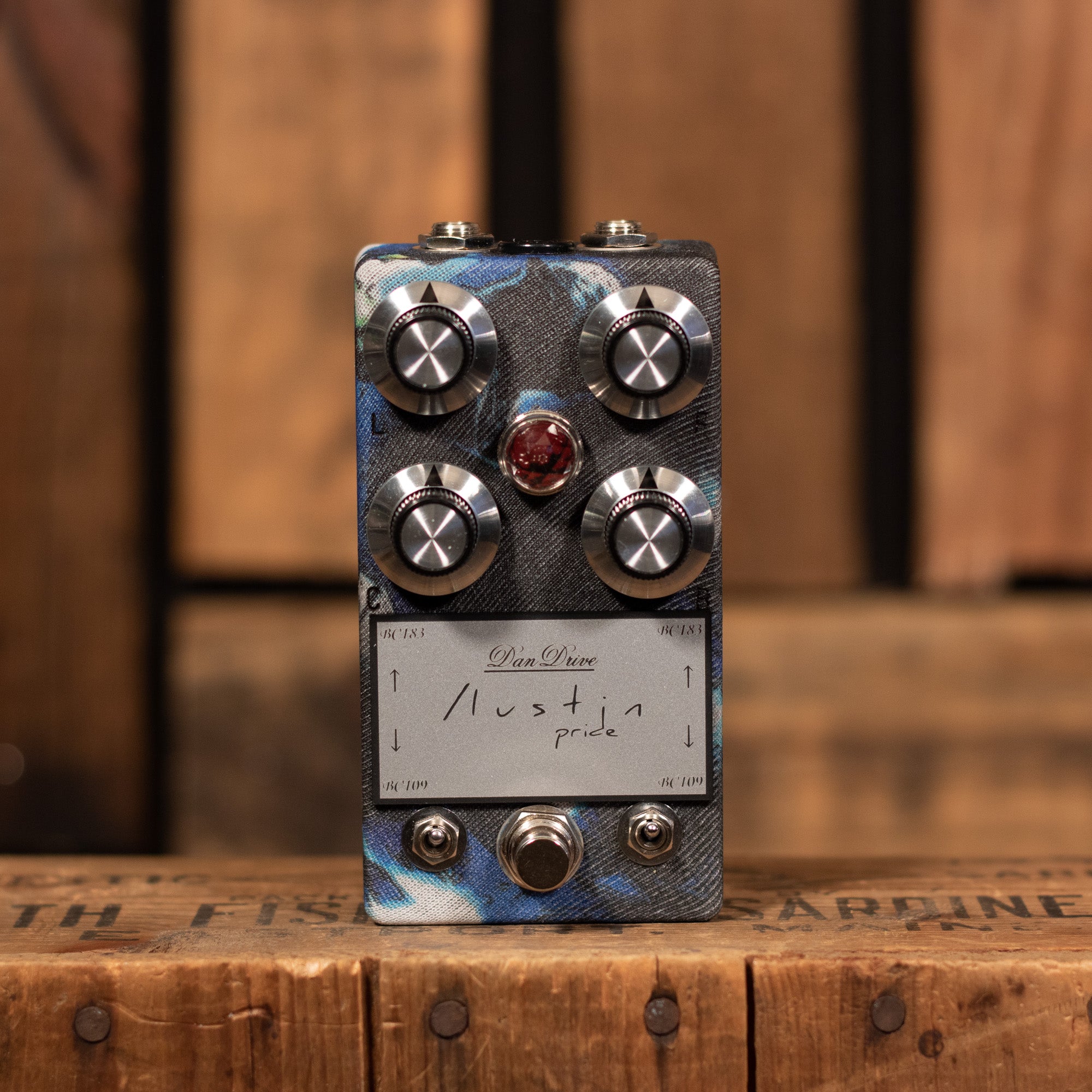 Dandrive Austin Pride Fuzz Pedal