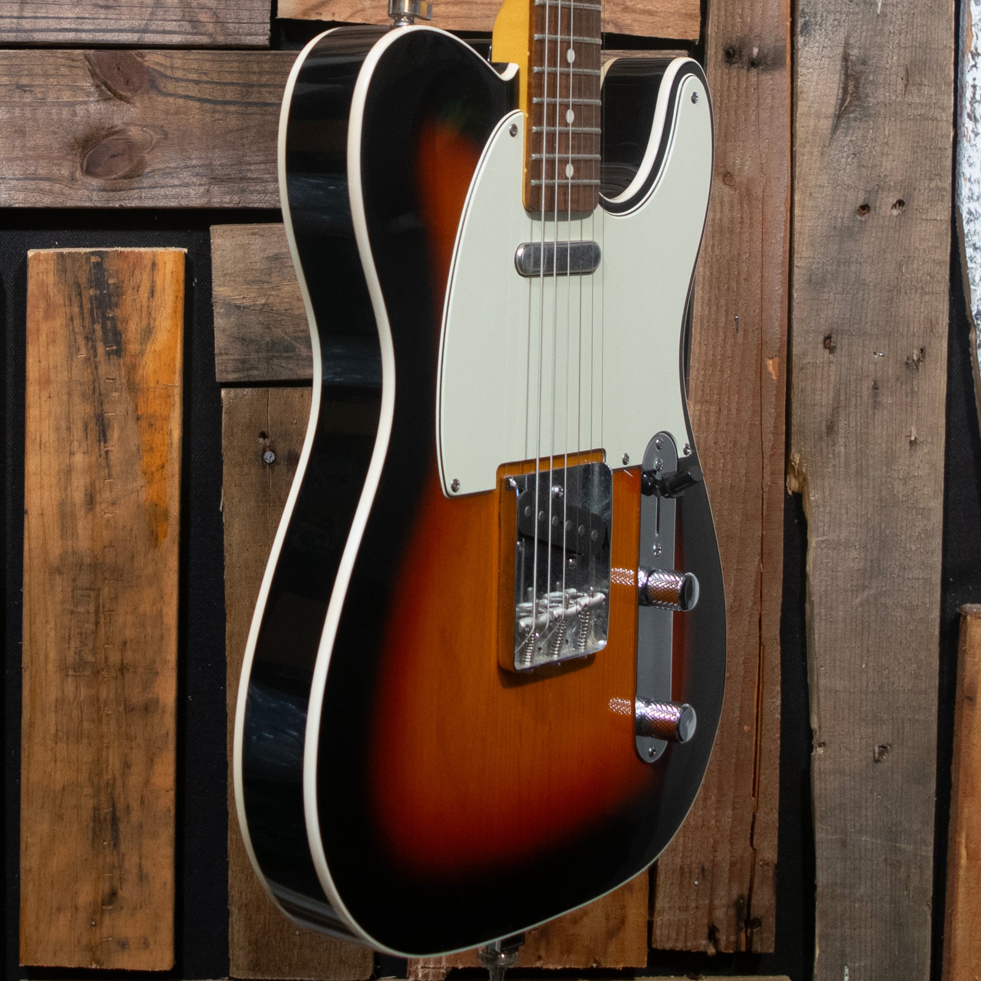 Squier Classic Vibe Custom Telecaster - 3-Color Sunburst