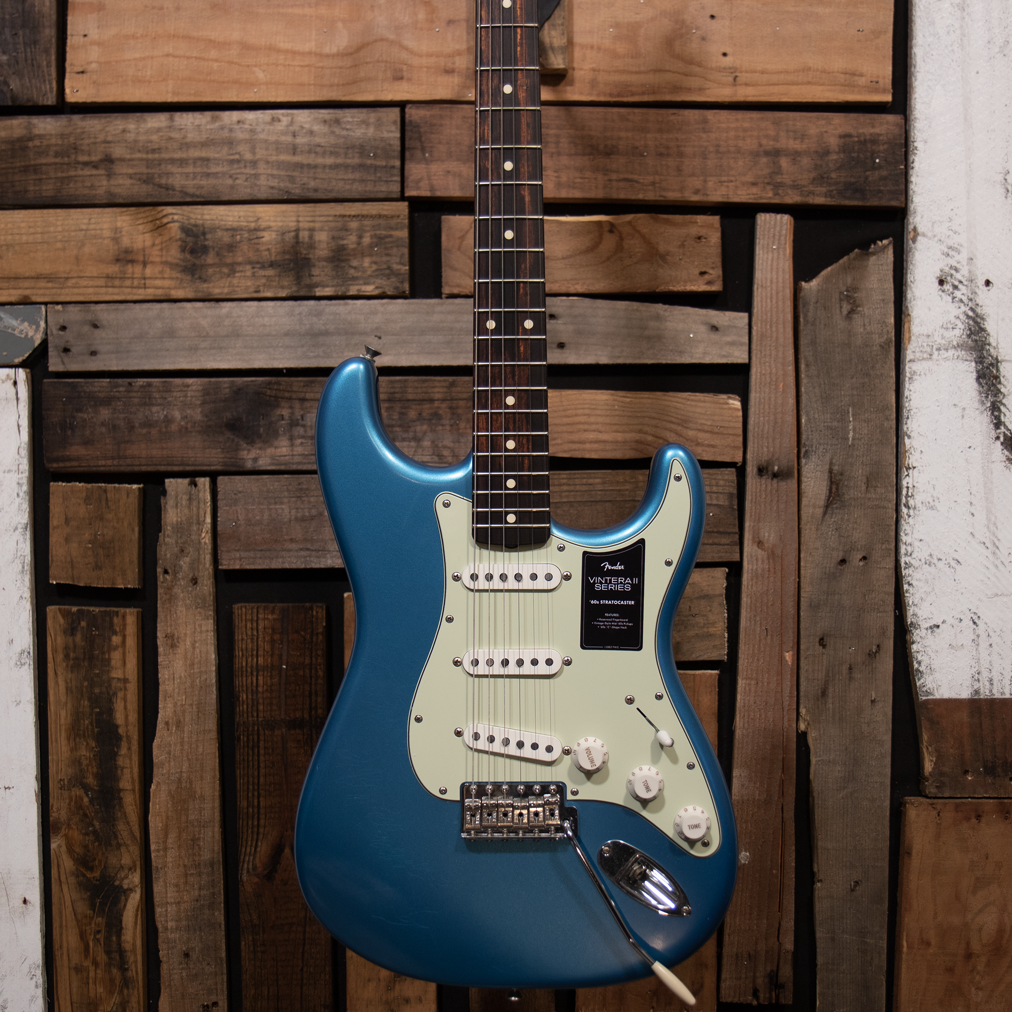 Fender Limited Edition Road Worn '60s Stratocaster - Lake Placid Blue