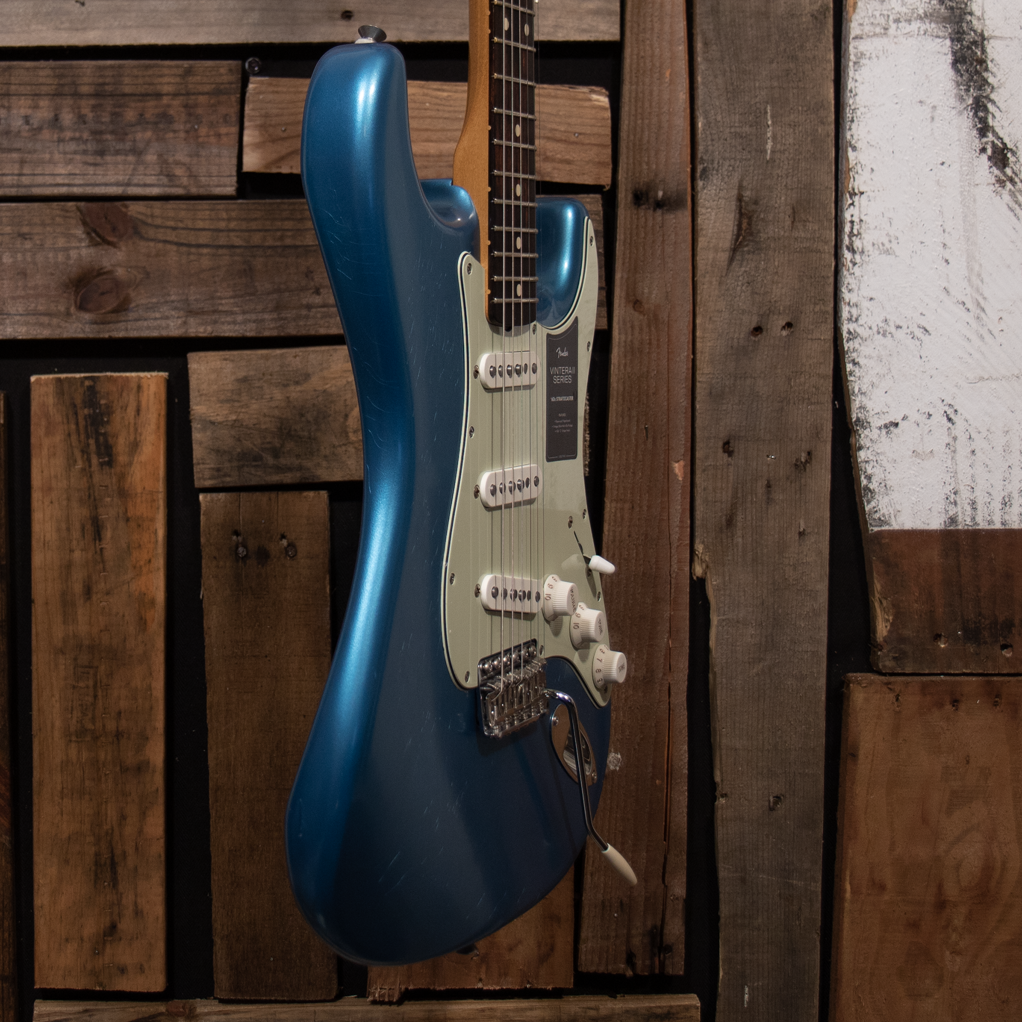 Fender Limited Edition Road Worn '60s Stratocaster - Lake Placid Blue