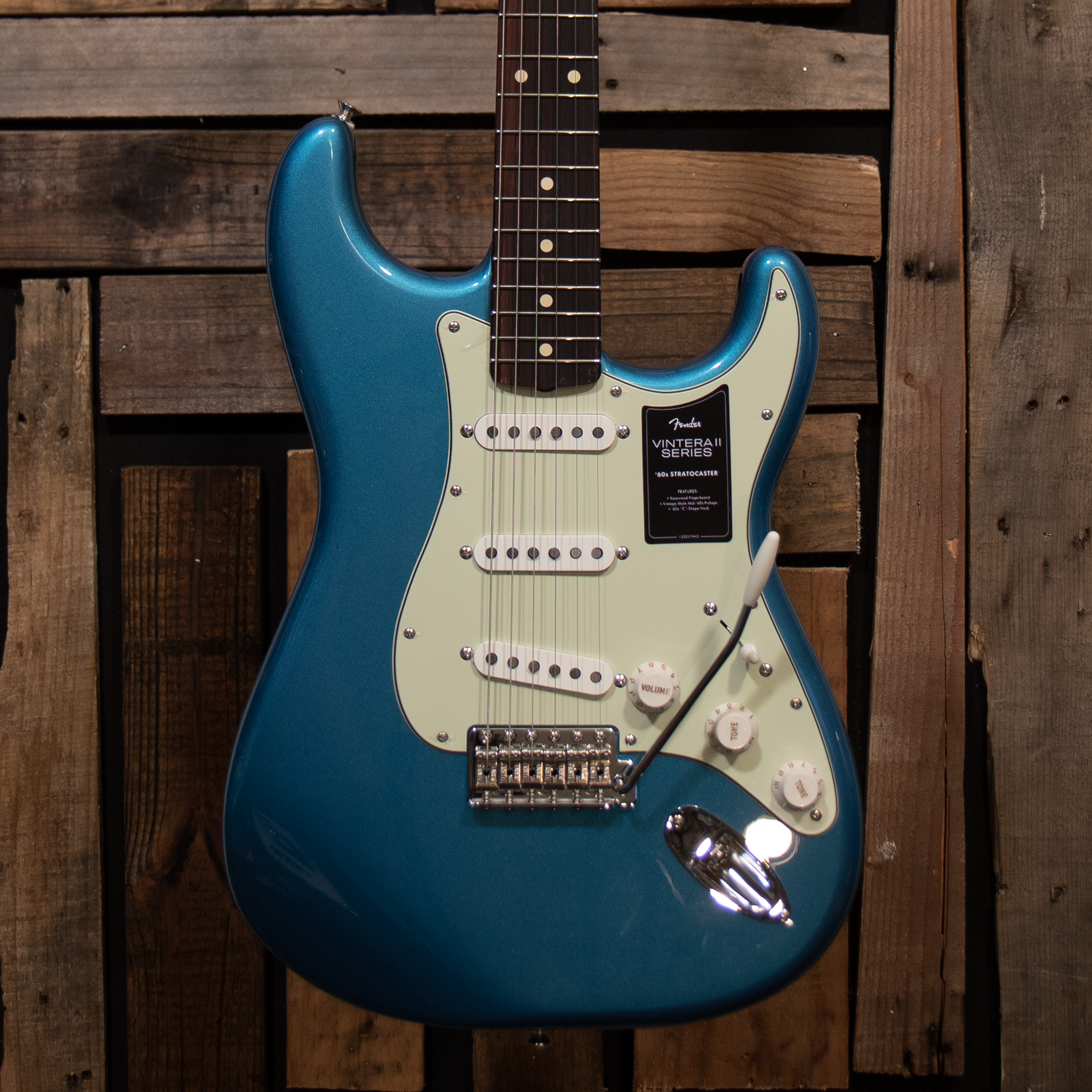 Fender Vintera II '60s Stratocaster RW - Lake Placid Blue