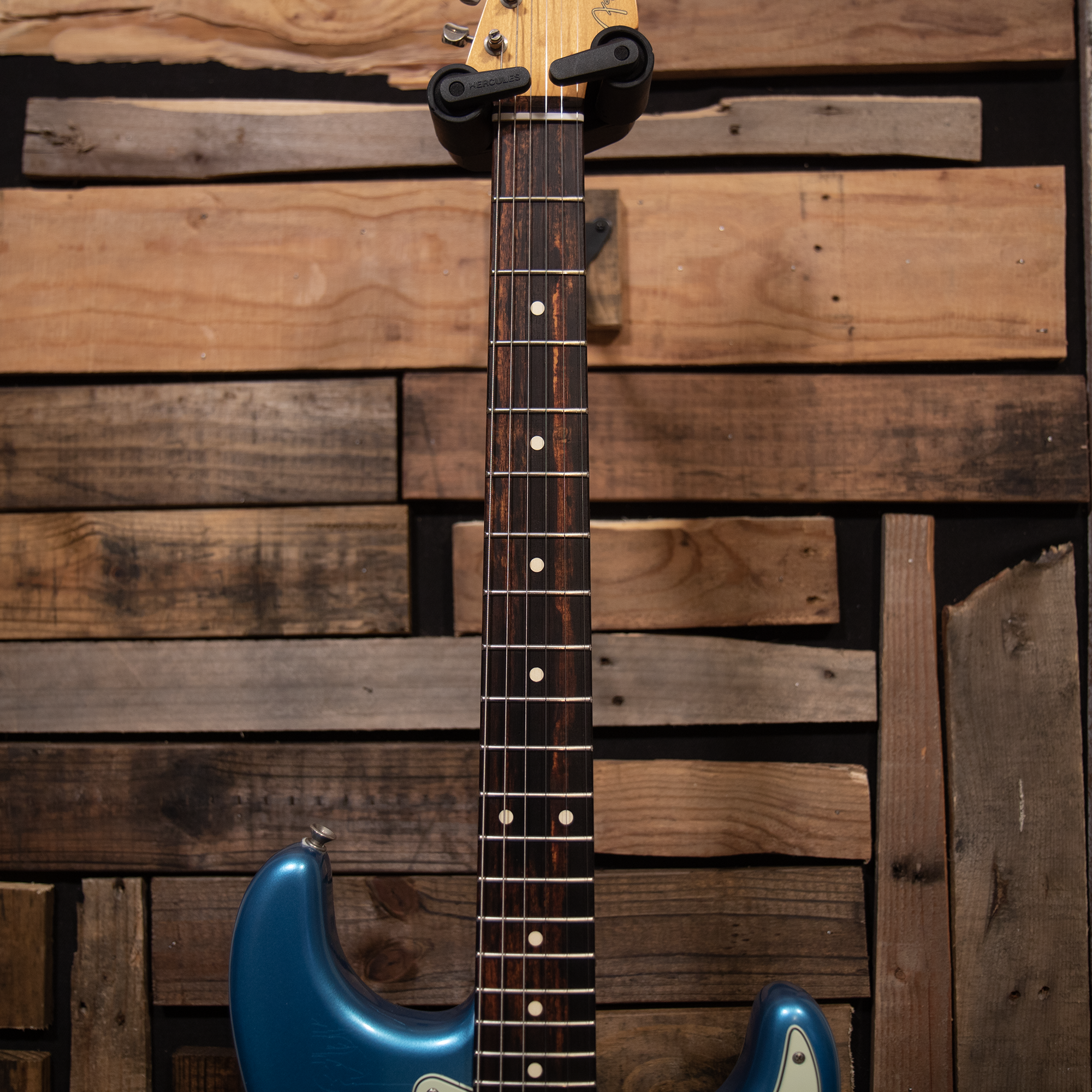 Fender Limited Edition Road Worn '60s Stratocaster - Lake Placid Blue