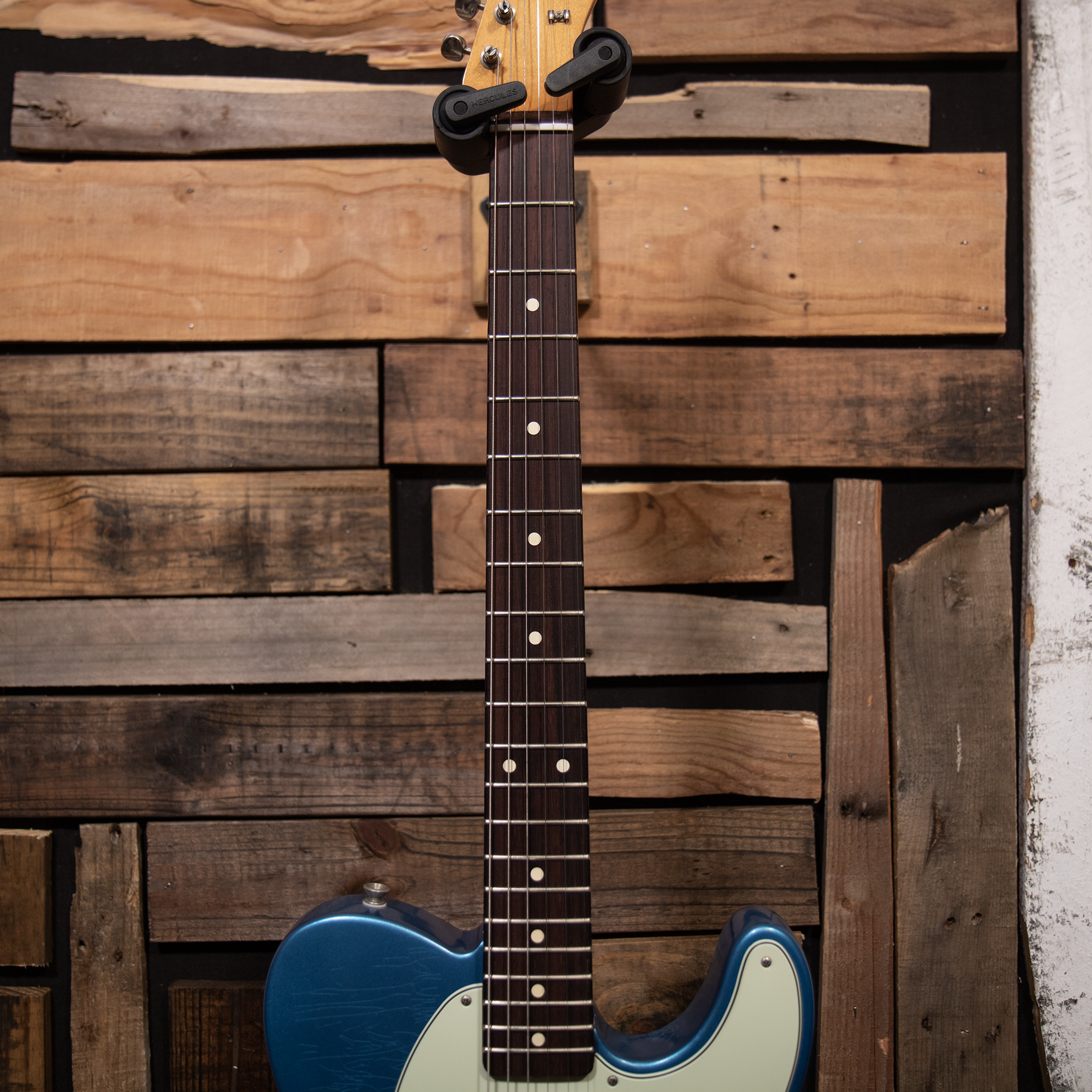 Fender Limited Edition Road Worn '60s Telecaster - Lake Placid Blue