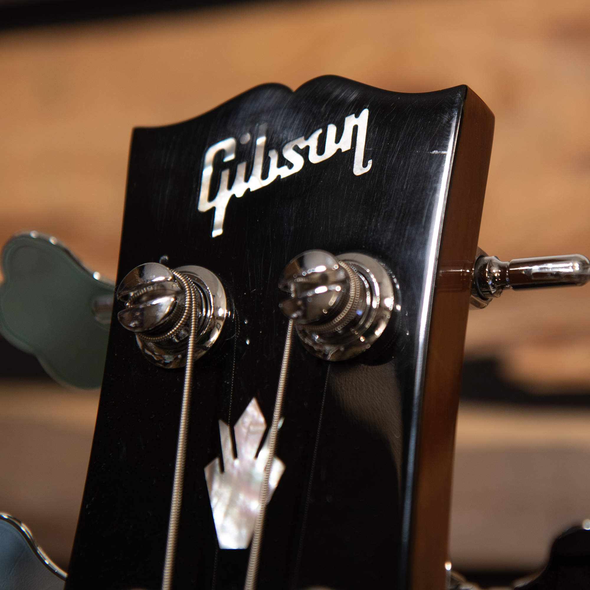 2018 Gibson SG Standard Bass - Walnut