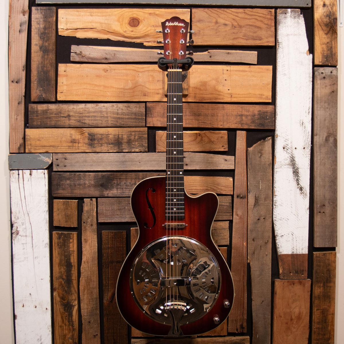 Washburn R15RCE Resonator Guitar - Tobacco Sunburst