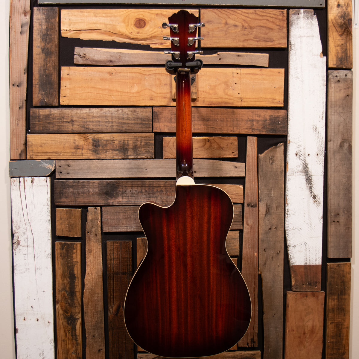 Washburn R15RCE Resonator Guitar - Tobacco Sunburst