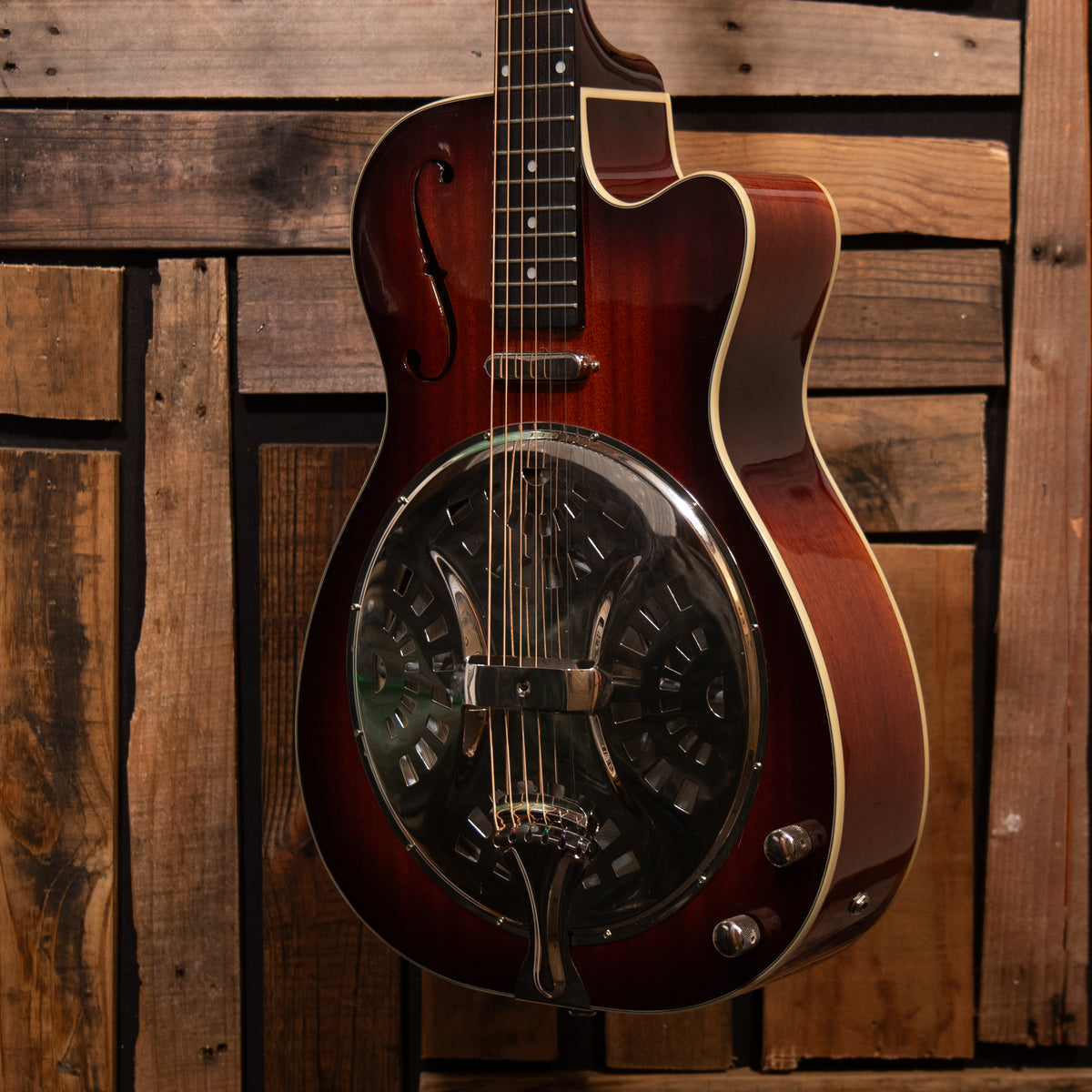 Washburn R15RCE Resonator Guitar - Tobacco Sunburst