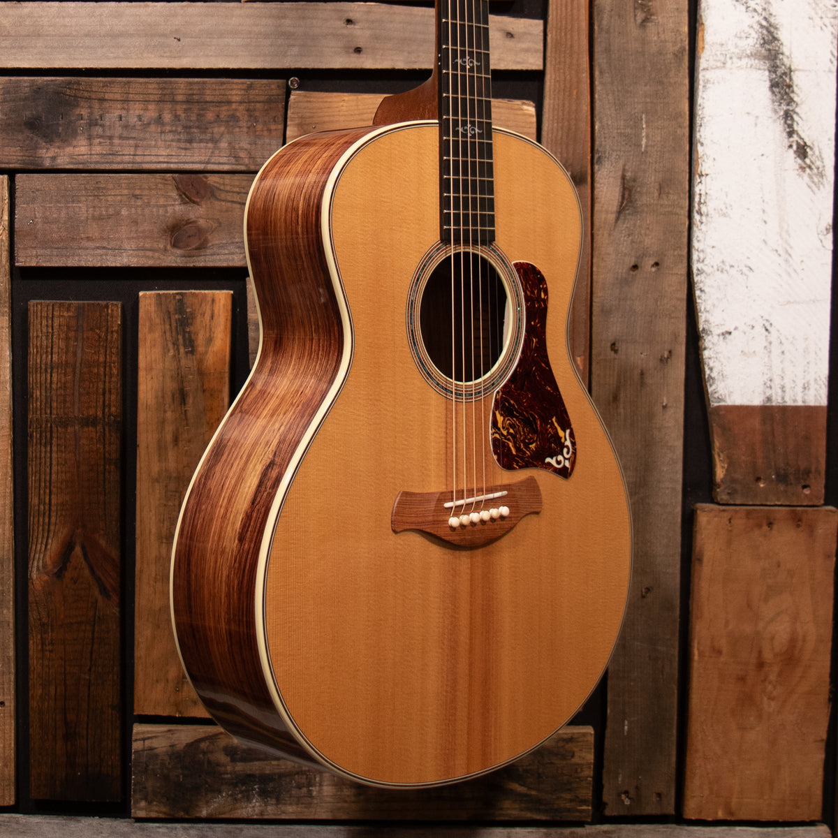 Taylor Gold Label 814e