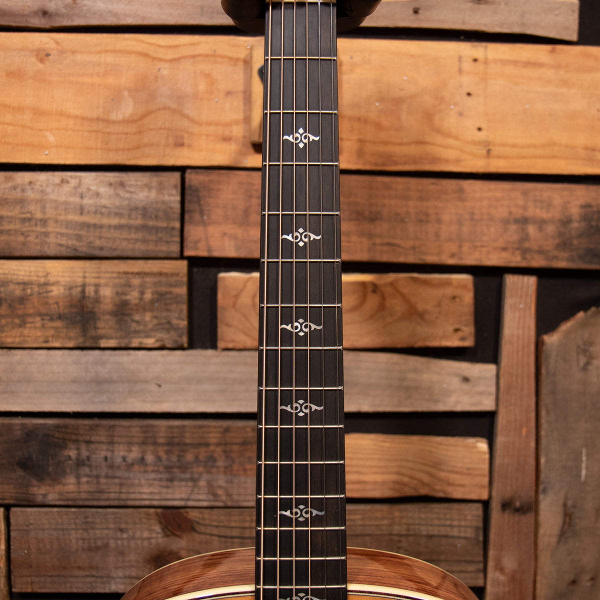 Taylor Gold Label 814e