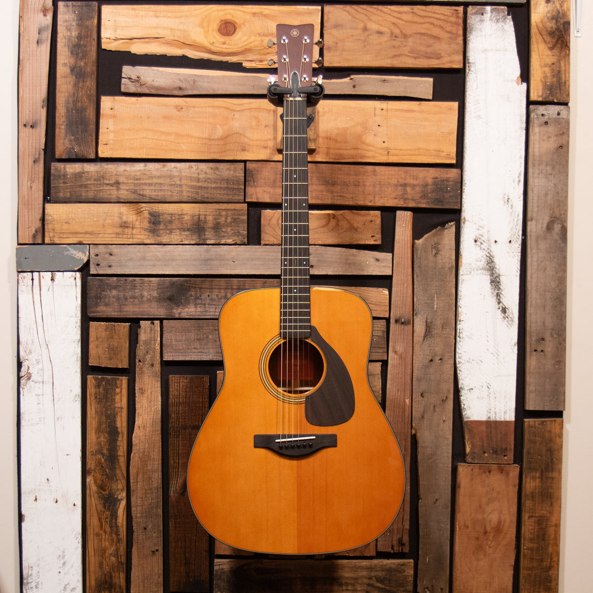 Yamaha FG5 Red Label Acoustic - Natural