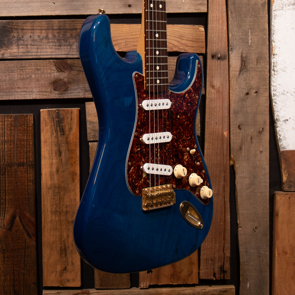 Fender Deluxe Players Stratocaster - Sapphire Blue Transparent