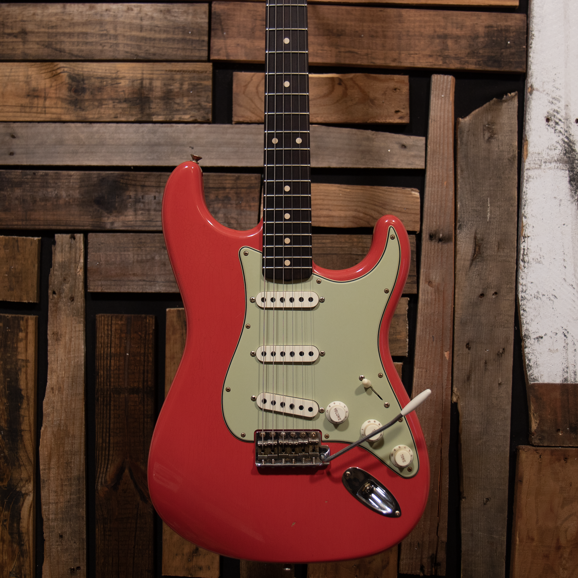 Fender Custom Shop '62/'63 Journeyman Stratocaster - Aged Fiesta Red