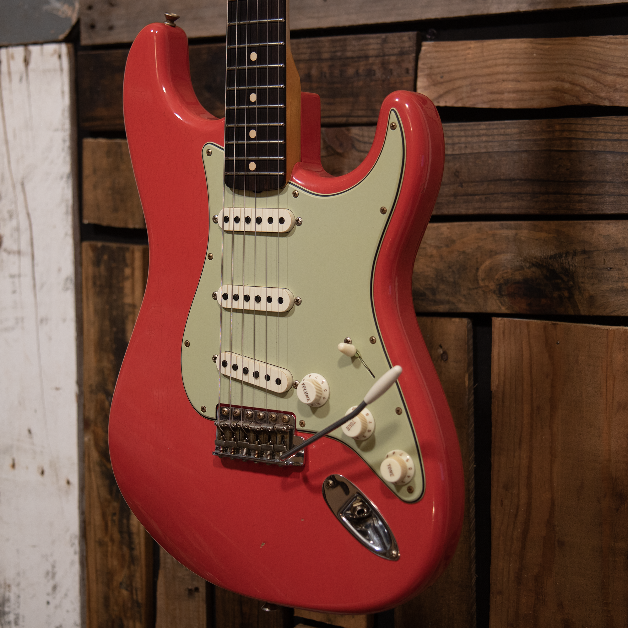 Fender Custom Shop '62/'63 Journeyman Stratocaster - Aged Fiesta Red