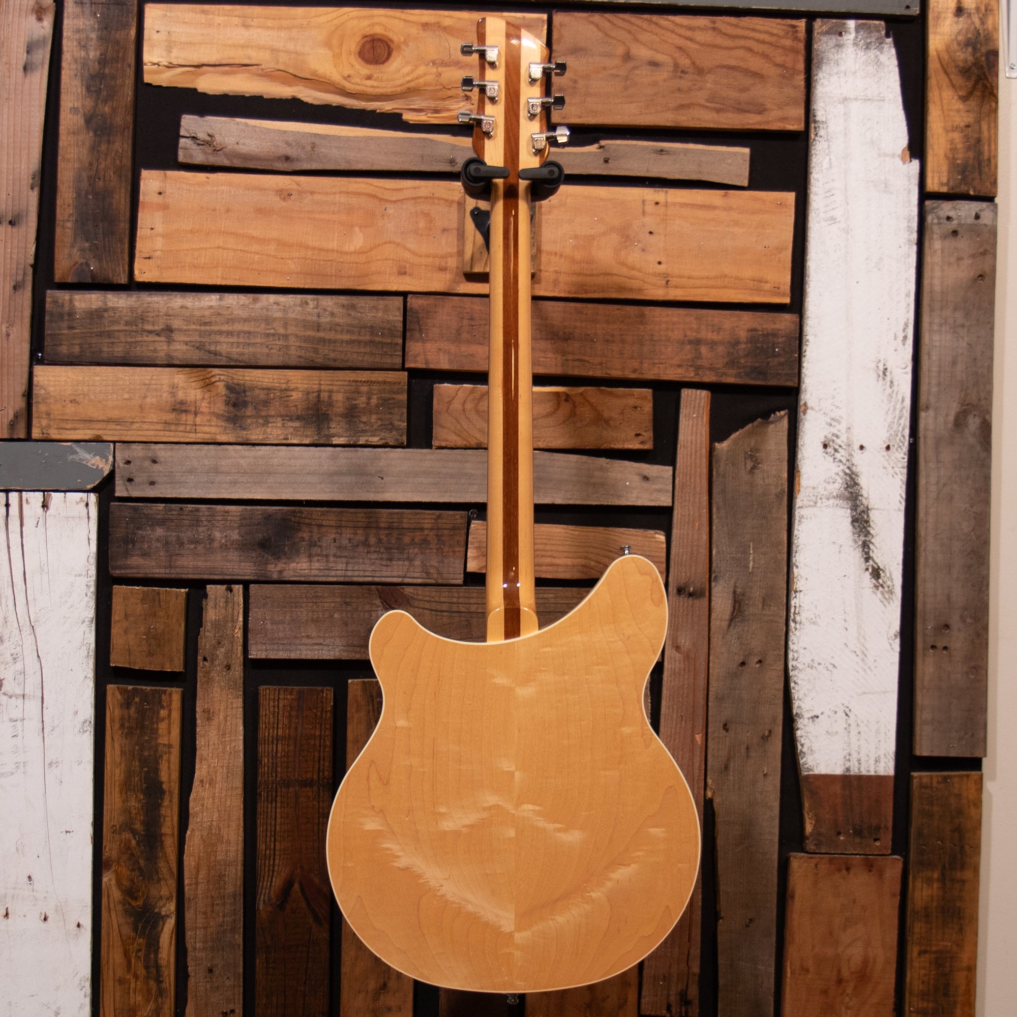 Rickenbacker 360 - Mapleglo