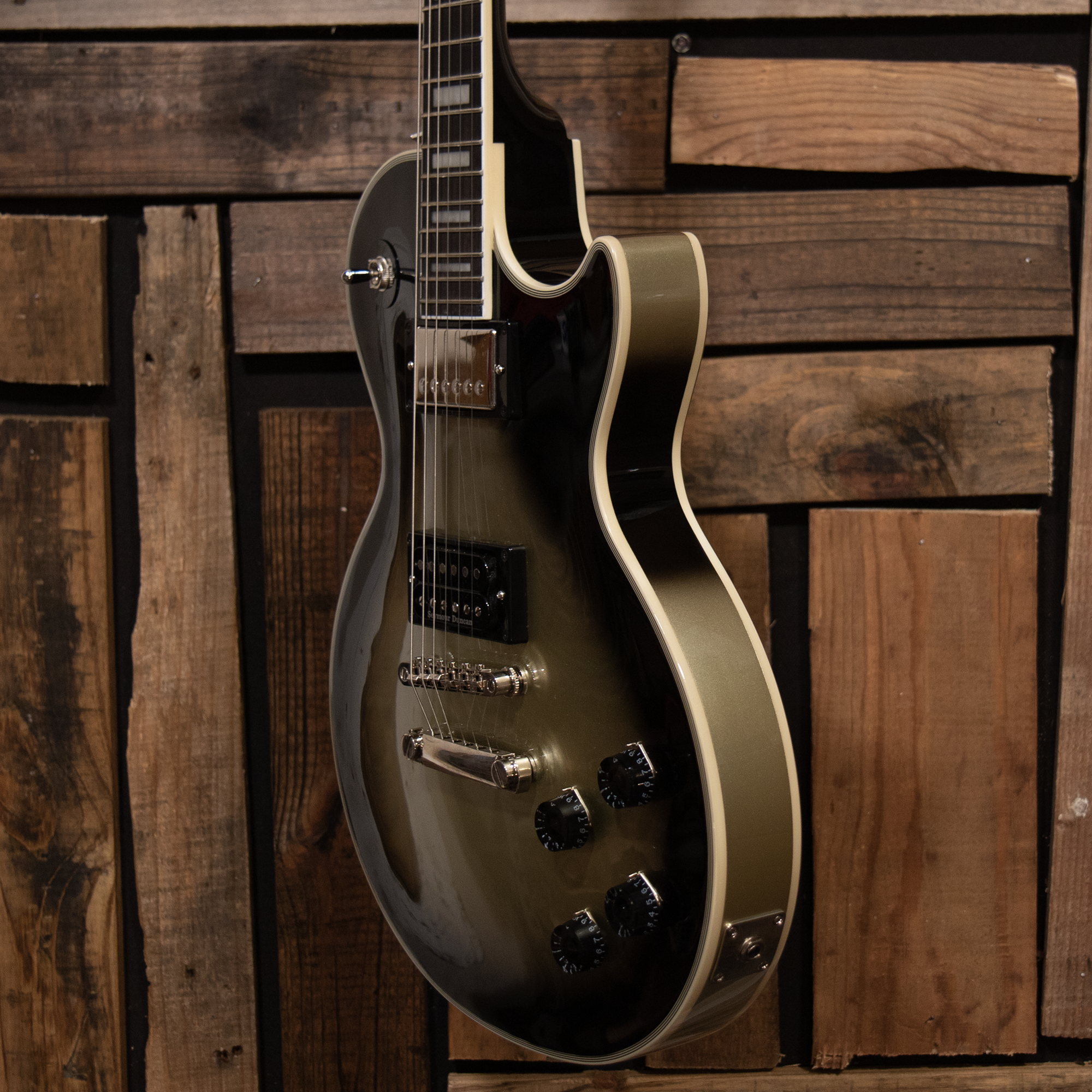 Epiphone Adam Jones Les Paul Custom "The Berserker"