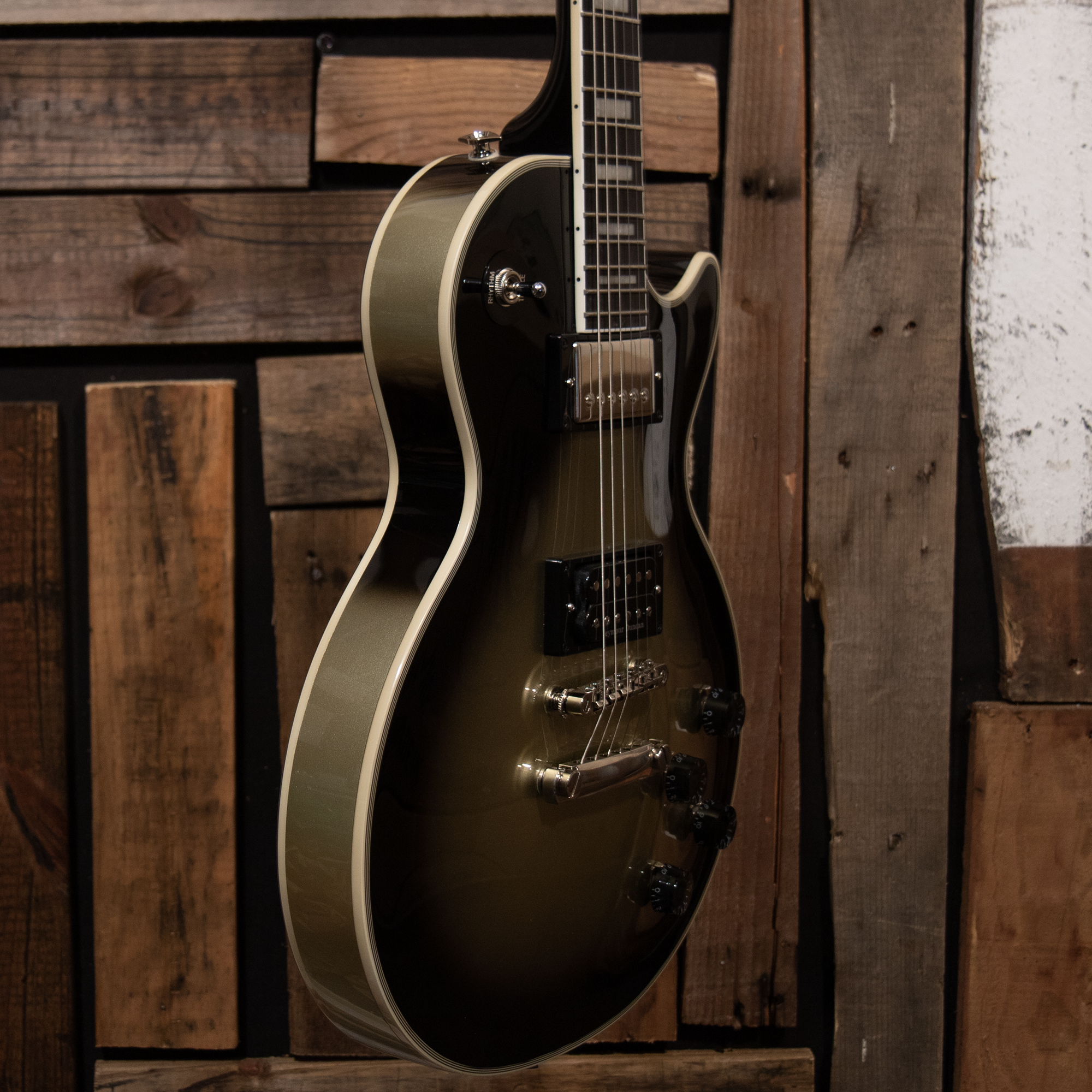 Epiphone Adam Jones Les Paul Custom "The Berserker"