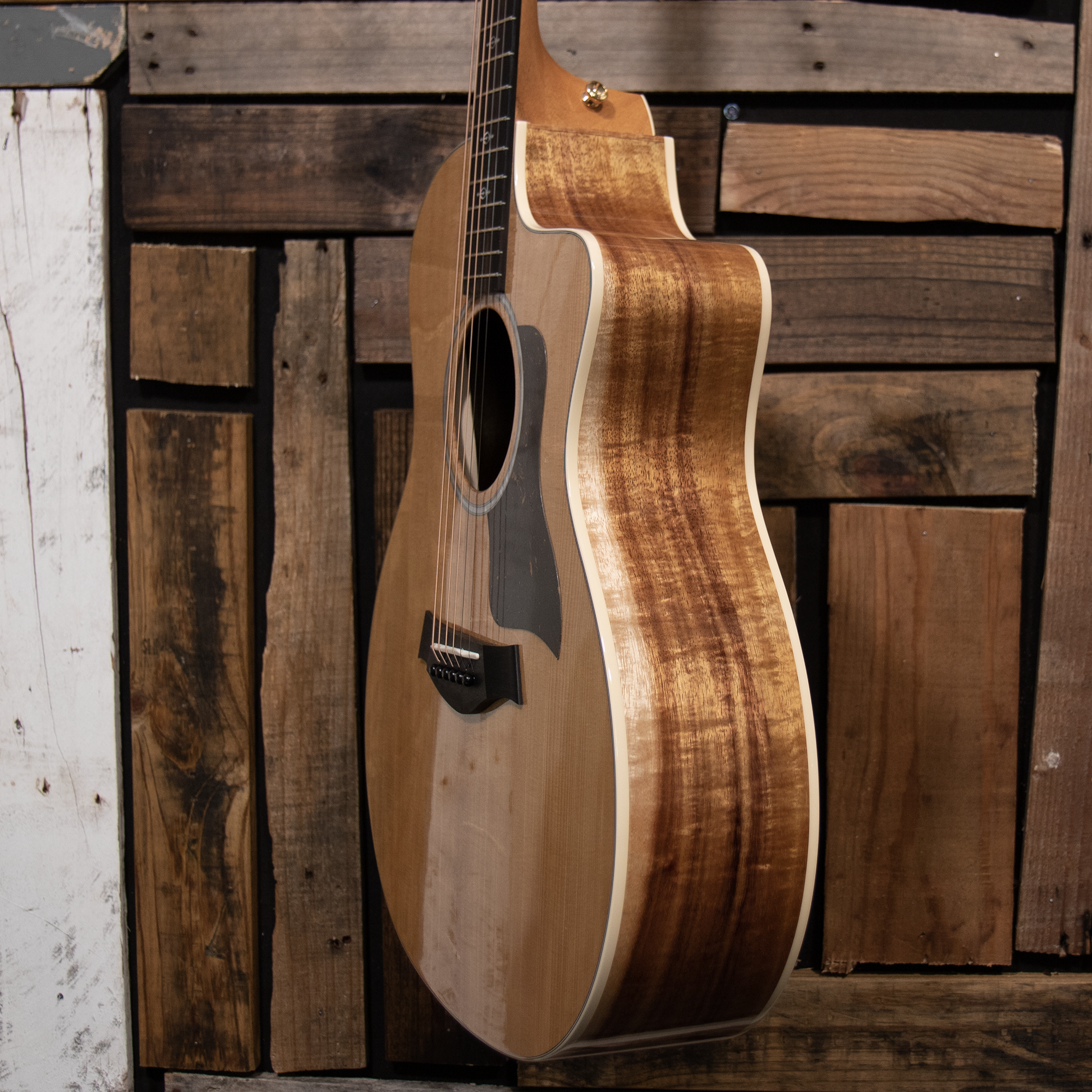 Taylor 214ce-K DLX